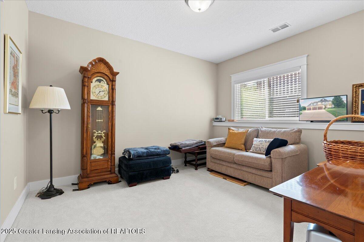 Dewitt, Michigan 48820, United States, 6 Bedrooms Bedrooms, ,4 BathroomsBathrooms,Residential,Active,197020