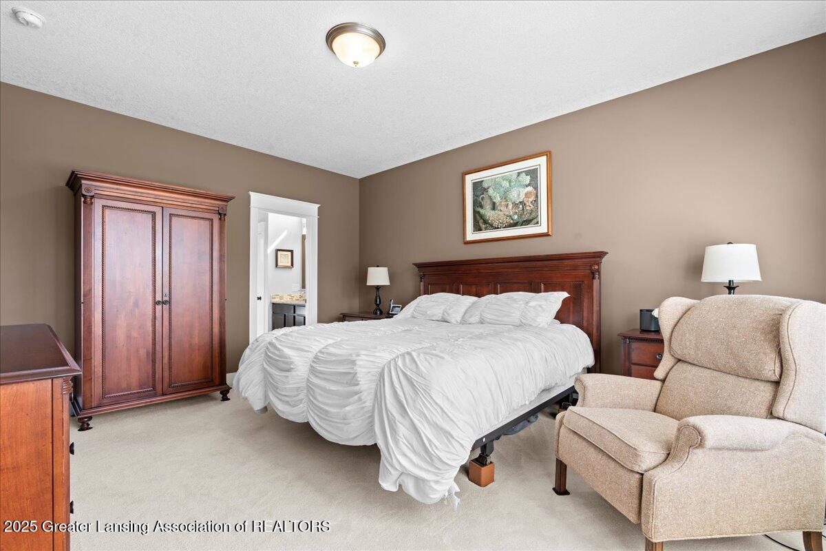 Dewitt, Michigan 48820, United States, 6 Bedrooms Bedrooms, ,4 BathroomsBathrooms,Residential,Active,197020