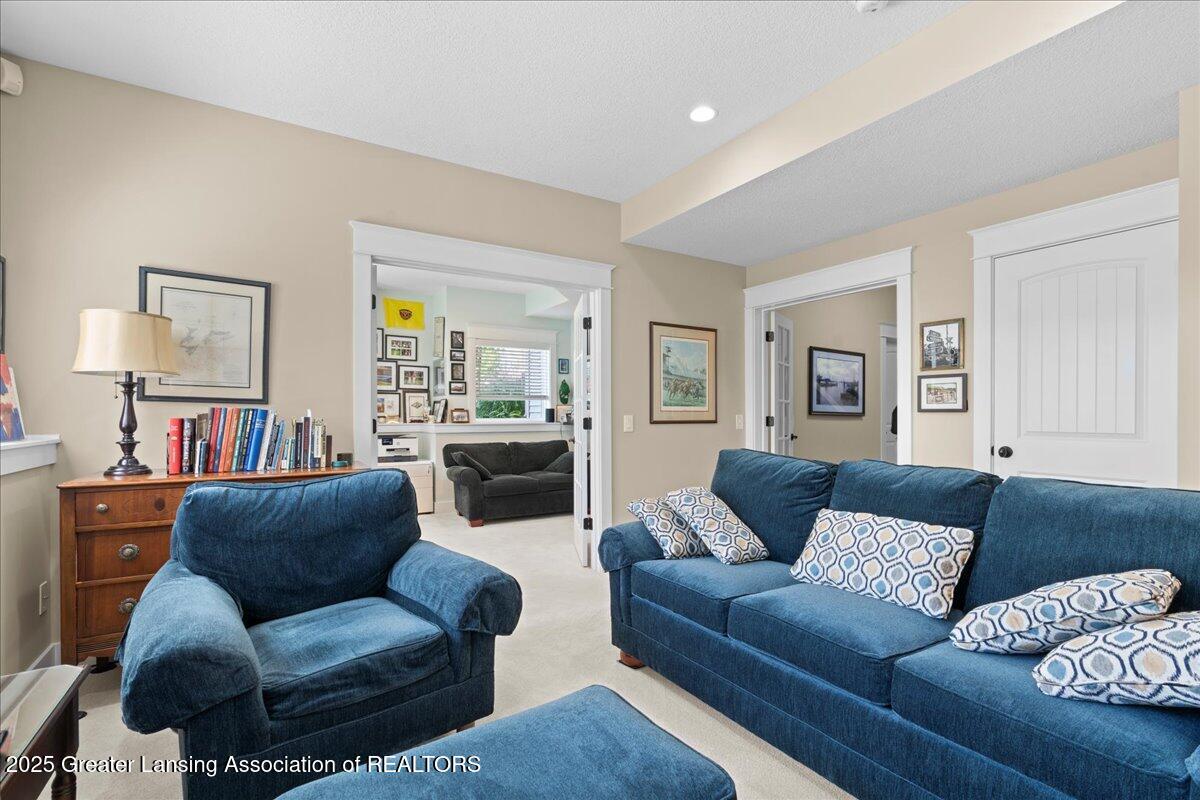 Dewitt, Michigan 48820, United States, 6 Bedrooms Bedrooms, ,4 BathroomsBathrooms,Residential,Active,197020