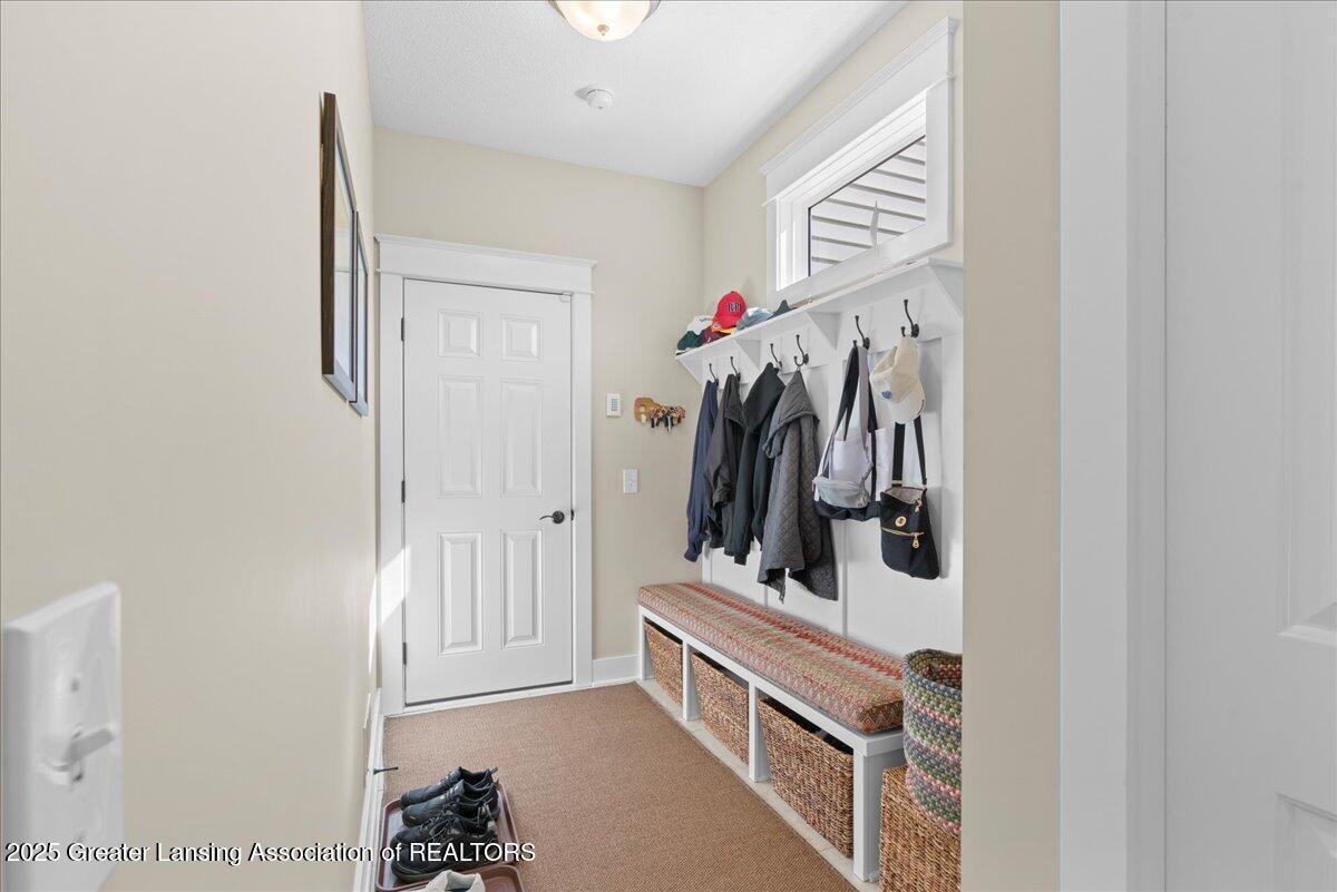 Dewitt, Michigan 48820, United States, 6 Bedrooms Bedrooms, ,4 BathroomsBathrooms,Residential,Active,197020