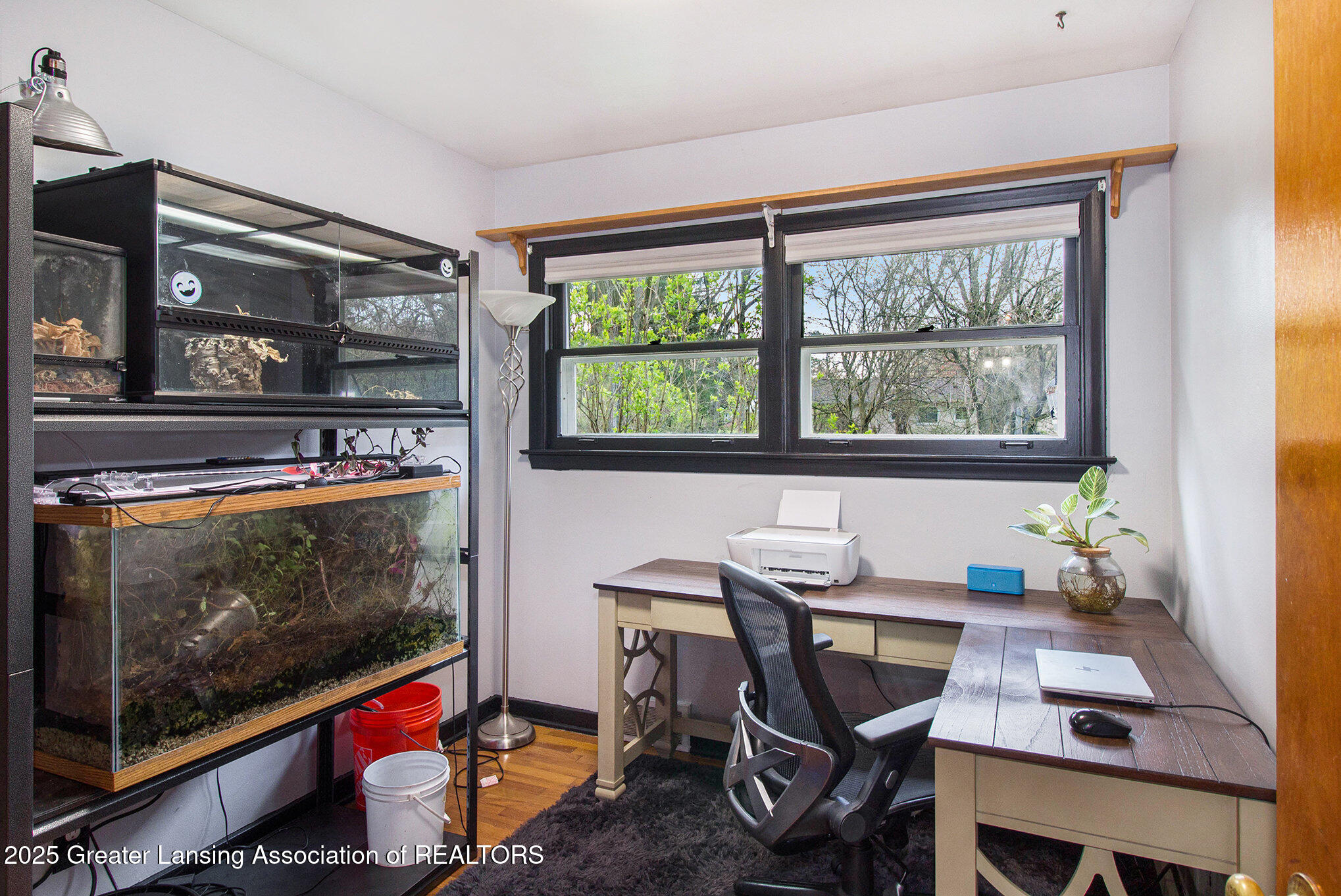 Okemos, Michigan 48864, United States, 3 Bedrooms Bedrooms, ,3 BathroomsBathrooms,Residential,Pending,113152