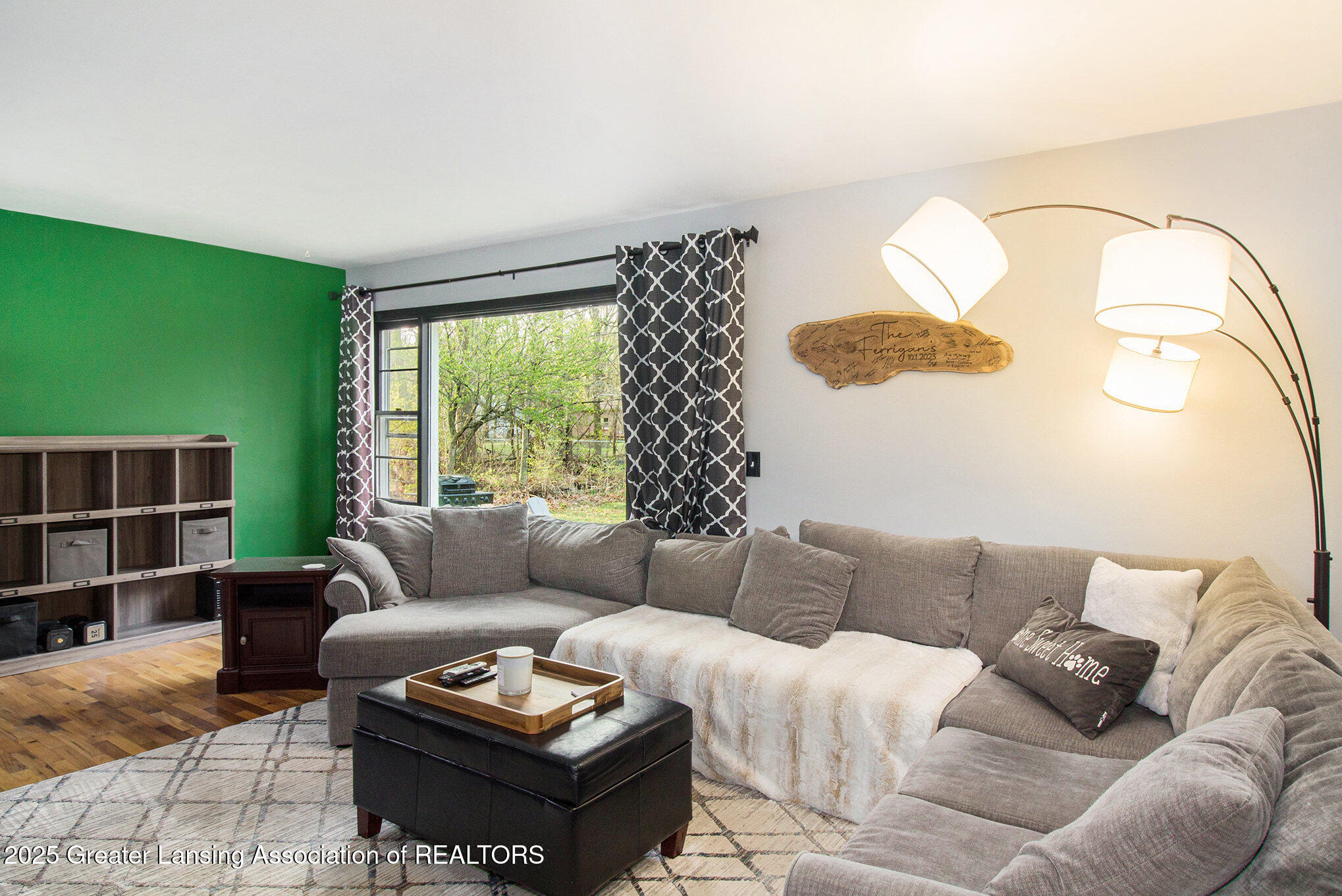 Okemos, Michigan 48864, United States, 3 Bedrooms Bedrooms, ,3 BathroomsBathrooms,Residential,Pending,113152