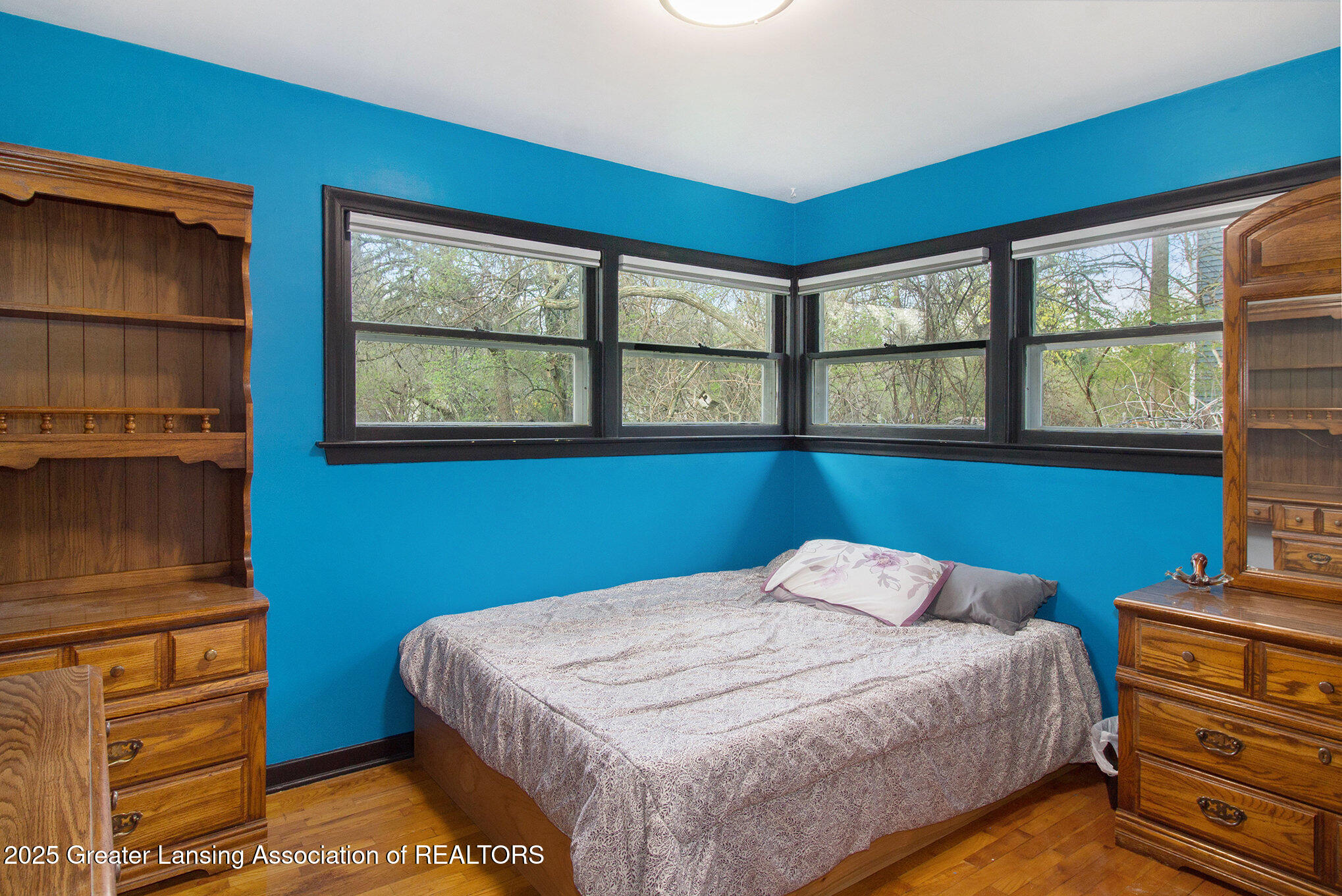 Okemos, Michigan 48864, United States, 3 Bedrooms Bedrooms, ,3 BathroomsBathrooms,Residential,Pending,113152