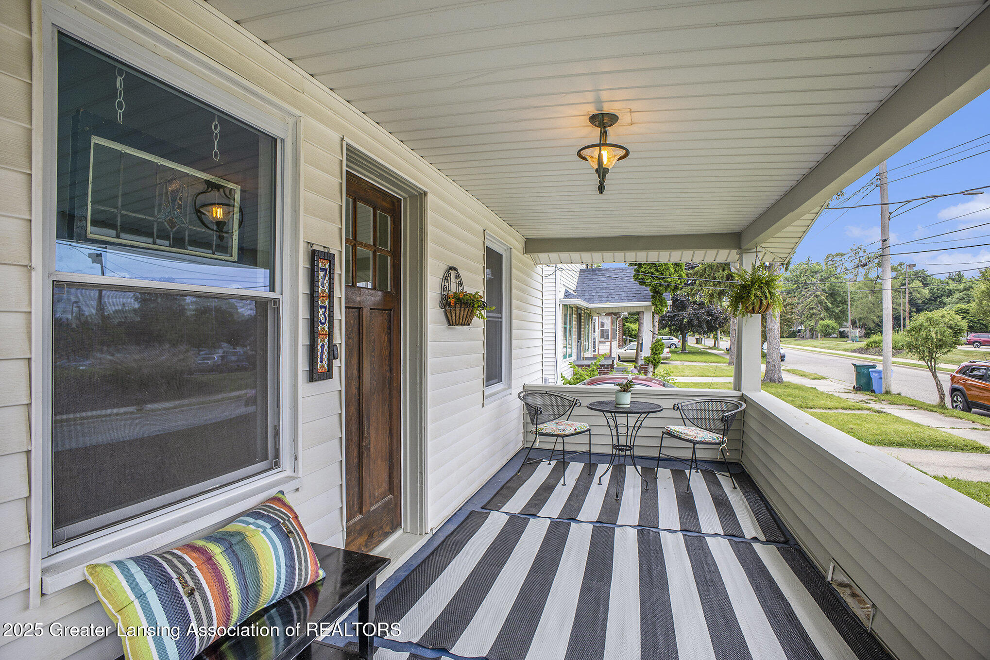 Lansing, Michigan 48915, United States, 2 Bedrooms Bedrooms, ,1 BathroomBathrooms,Residential,Pending,149349