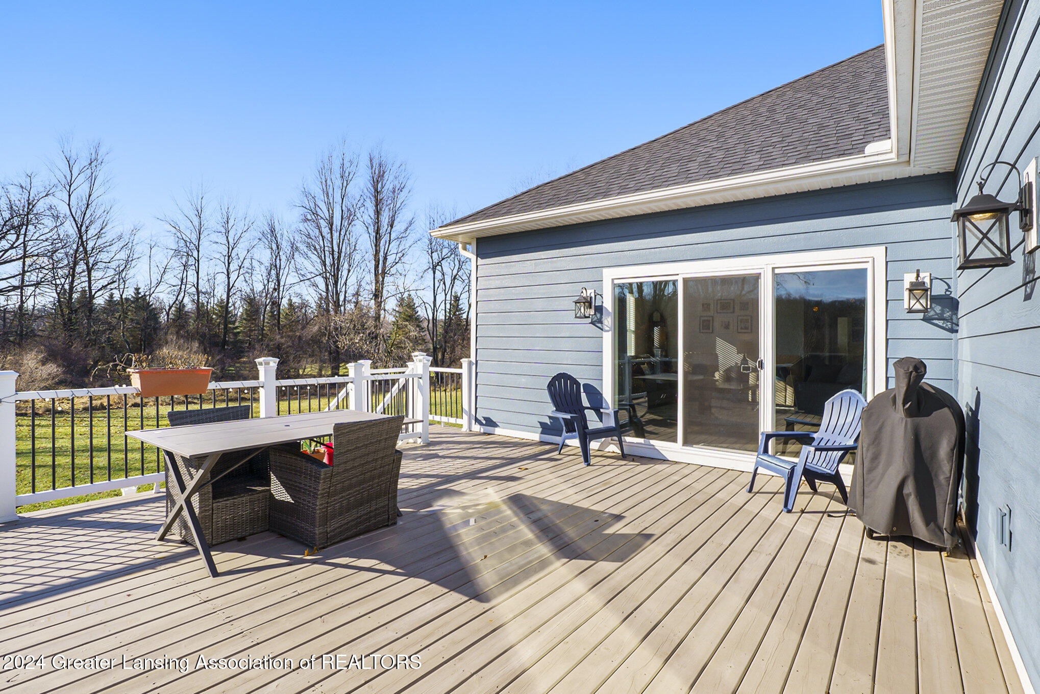 Bath, Michigan 48808, United States, 5 Bedrooms Bedrooms, ,4 BathroomsBathrooms,Residential,Active,21922