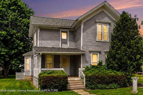 Photo for 327 E Middle Street
