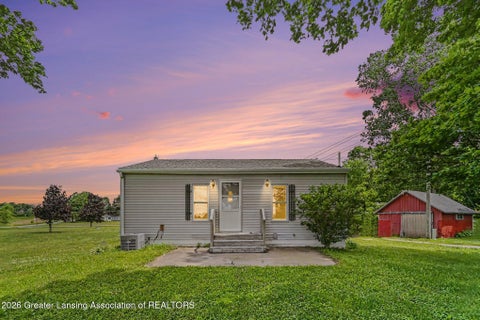 Photo for 4015 E Clinton Trail
