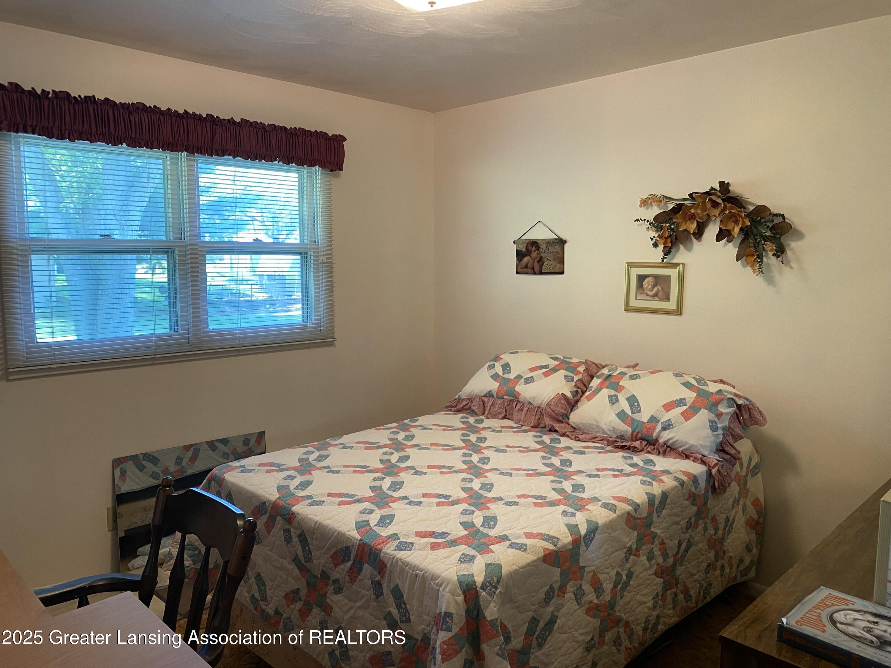 Holt, Michigan 48842, United States, 3 Bedrooms Bedrooms, ,2 BathroomsBathrooms,Residential,Active,162515