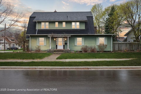 Photo for 222 Strathmore Road
