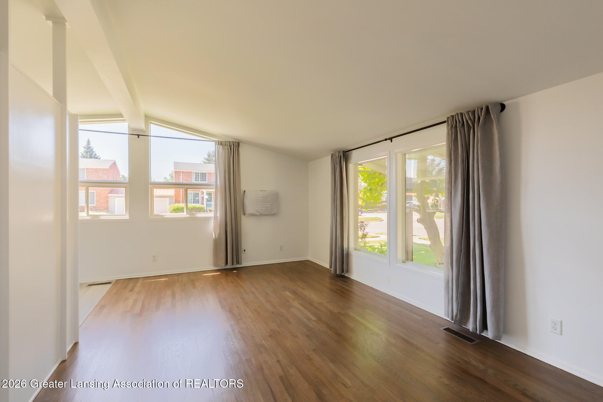 1004 N Magnolia Avenue - Photo 4