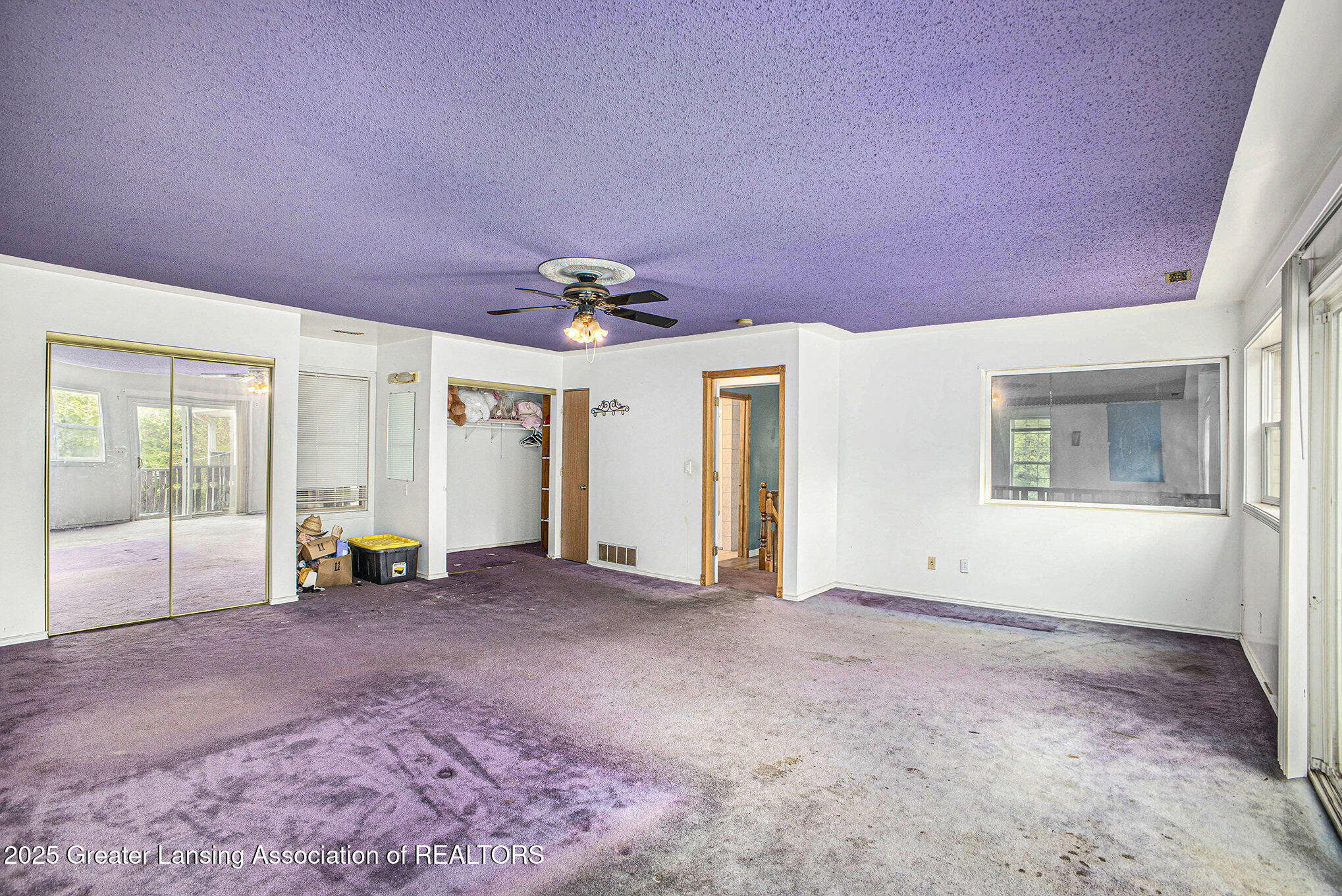 Lansing, Michigan 48911, United States, 5 Bedrooms Bedrooms, ,3 BathroomsBathrooms,Residential,Active,217351