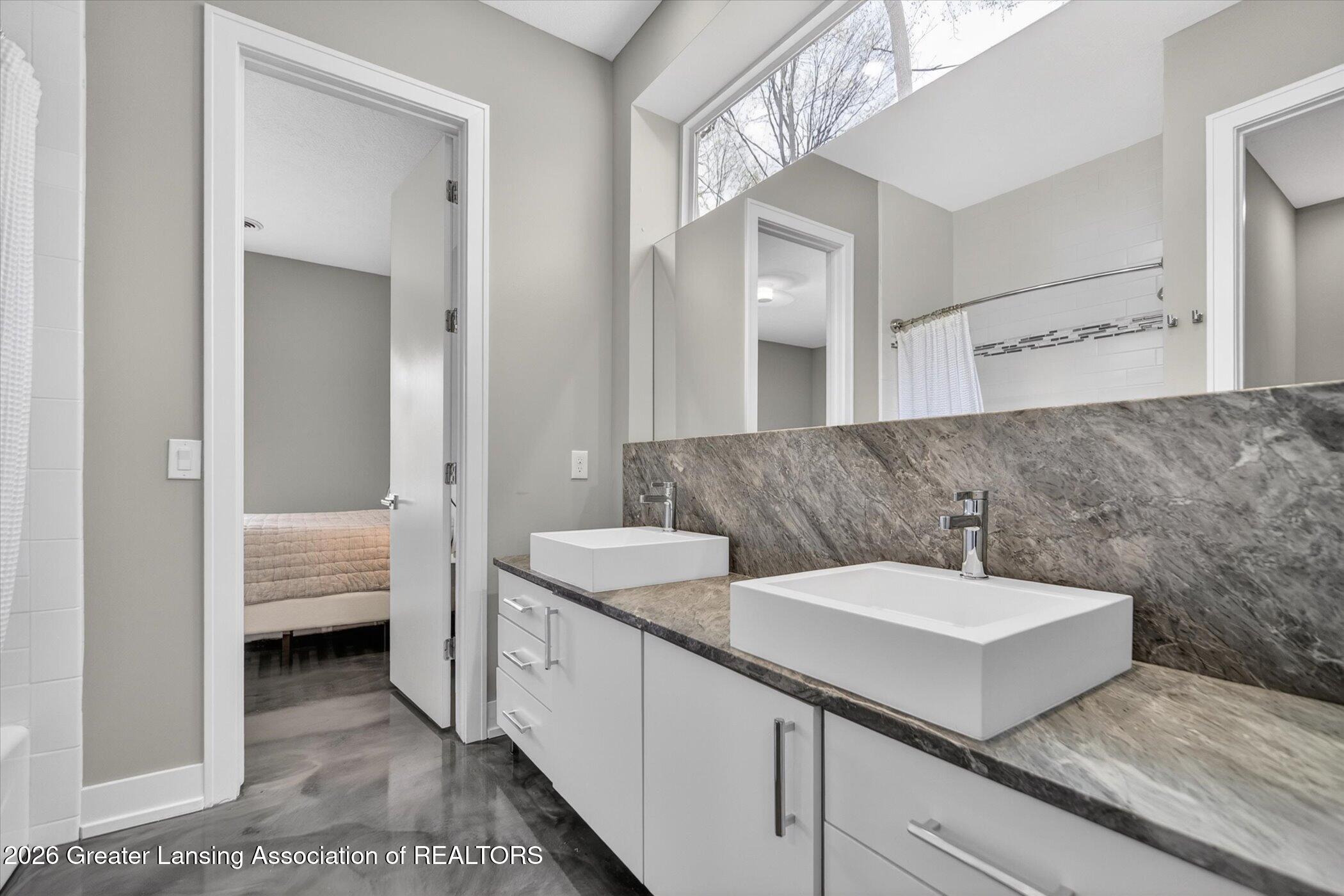 Okemos, Michigan, 48864, United States, 5 Bedrooms Bedrooms, ,5 BathroomsBathrooms,Residential,Active,2041625