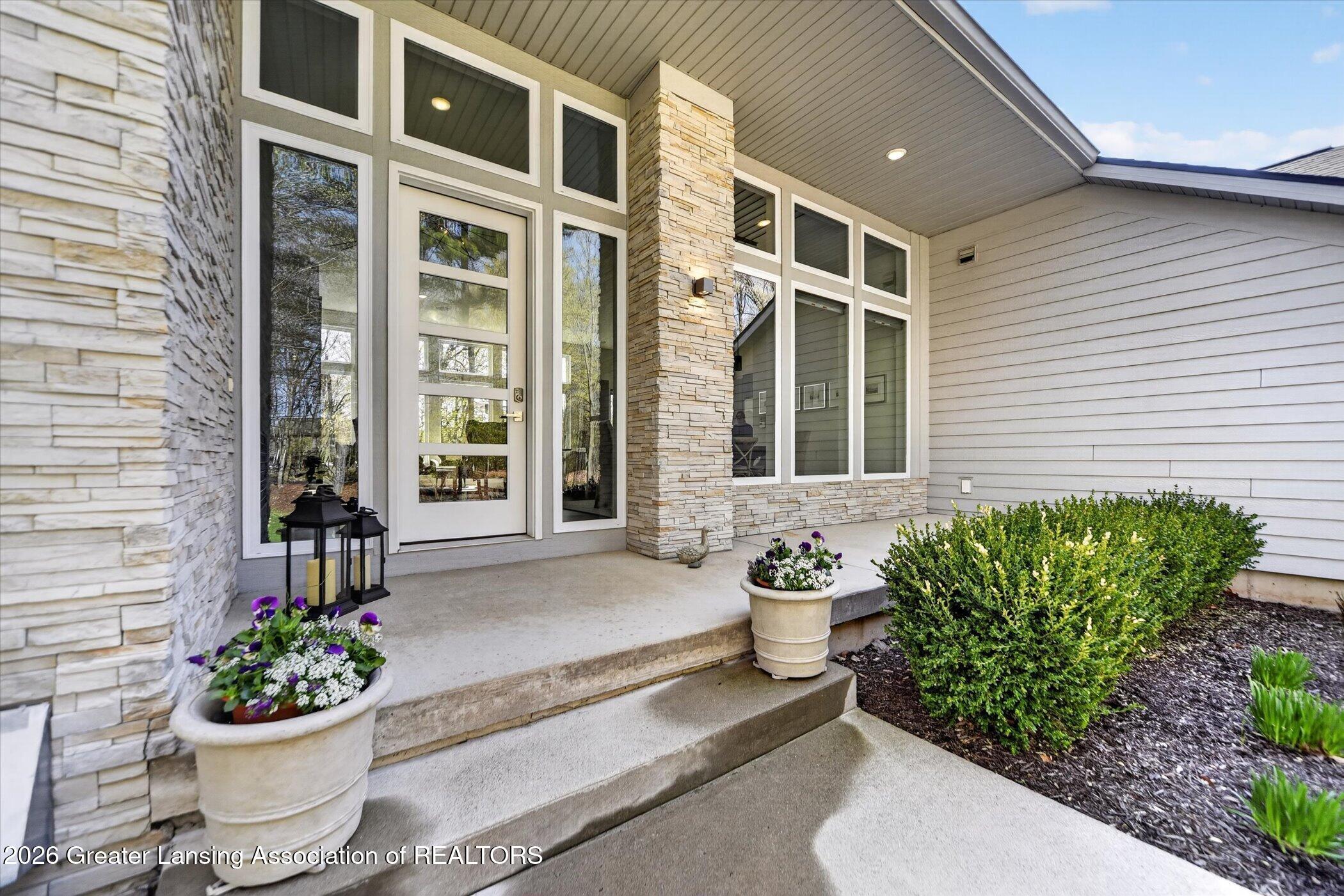 Okemos, Michigan, 48864, United States, 5 Bedrooms Bedrooms, ,5 BathroomsBathrooms,Residential,Active,2041625
