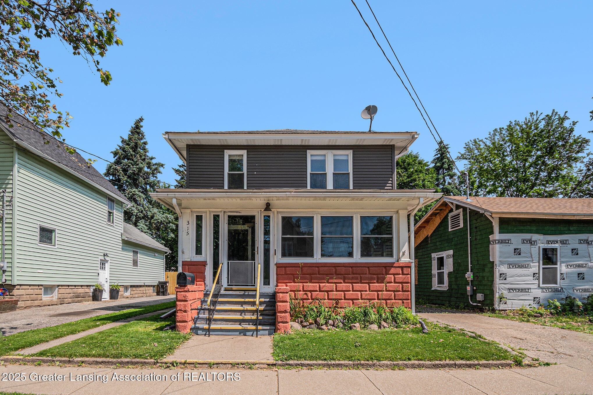 Owosso, Michigan 48867, United States, 3 Bedrooms Bedrooms, ,2 BathroomsBathrooms,Residential,Pending,152349