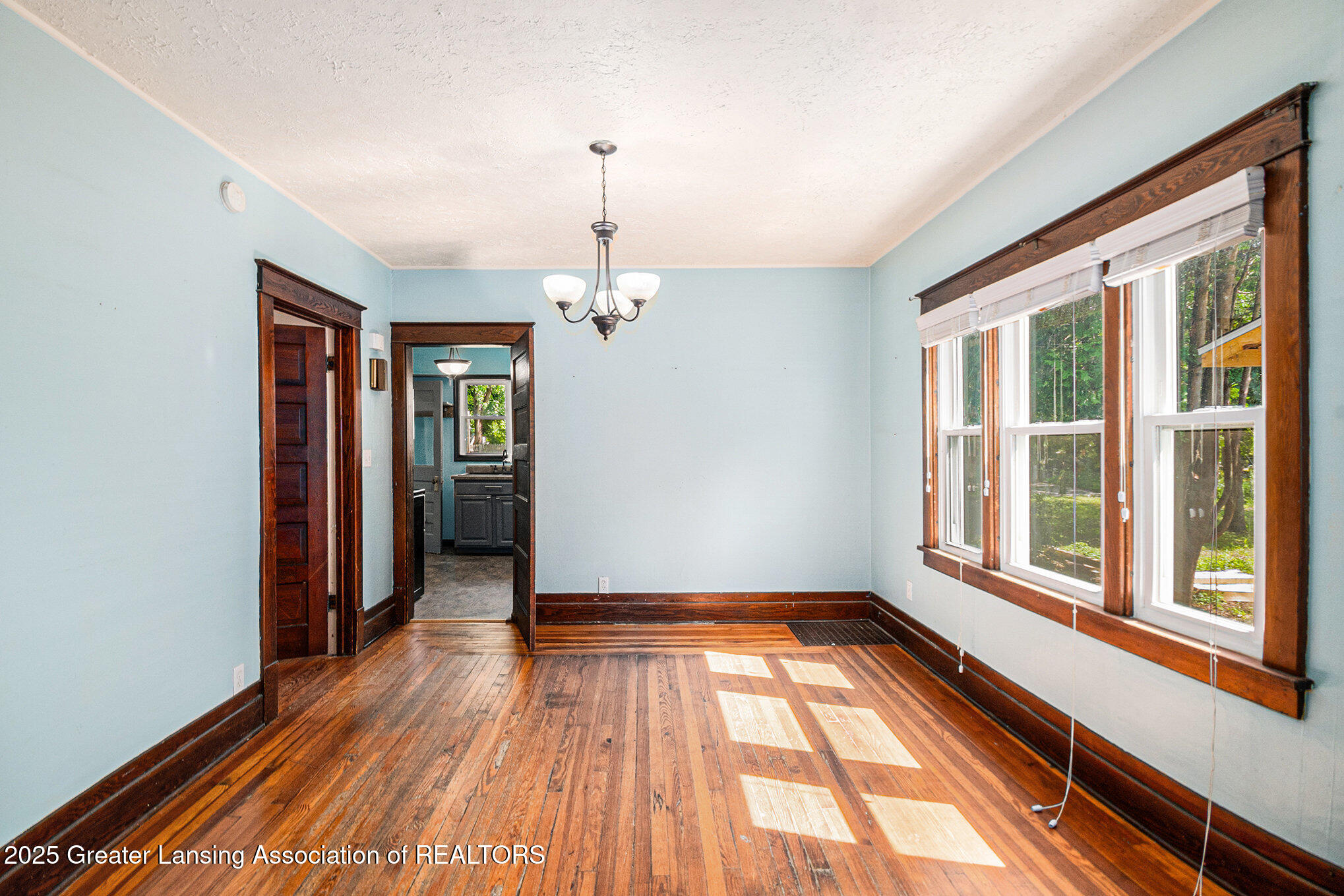 Owosso, Michigan 48867, United States, 3 Bedrooms Bedrooms, ,2 BathroomsBathrooms,Residential,Pending,152349