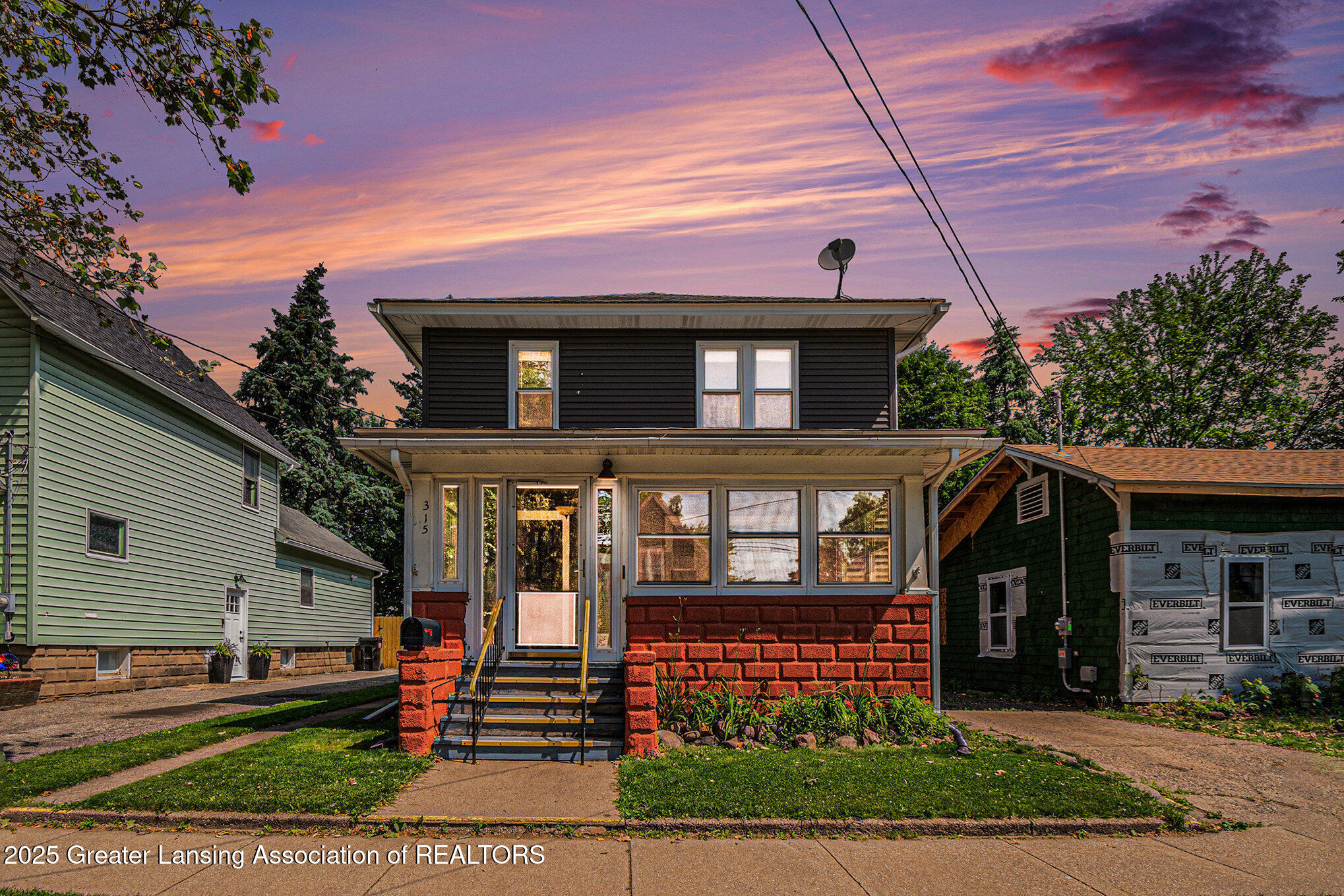 Owosso, Michigan 48867, United States, 3 Bedrooms Bedrooms, ,2 BathroomsBathrooms,Residential,Pending,152349