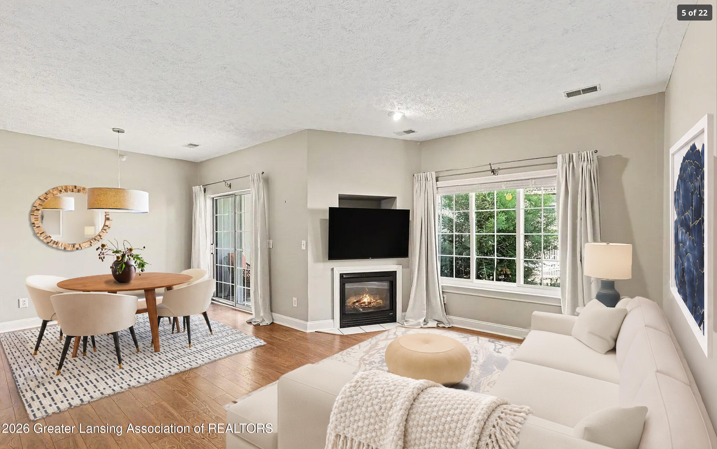 288 W Saginaw Street 104
