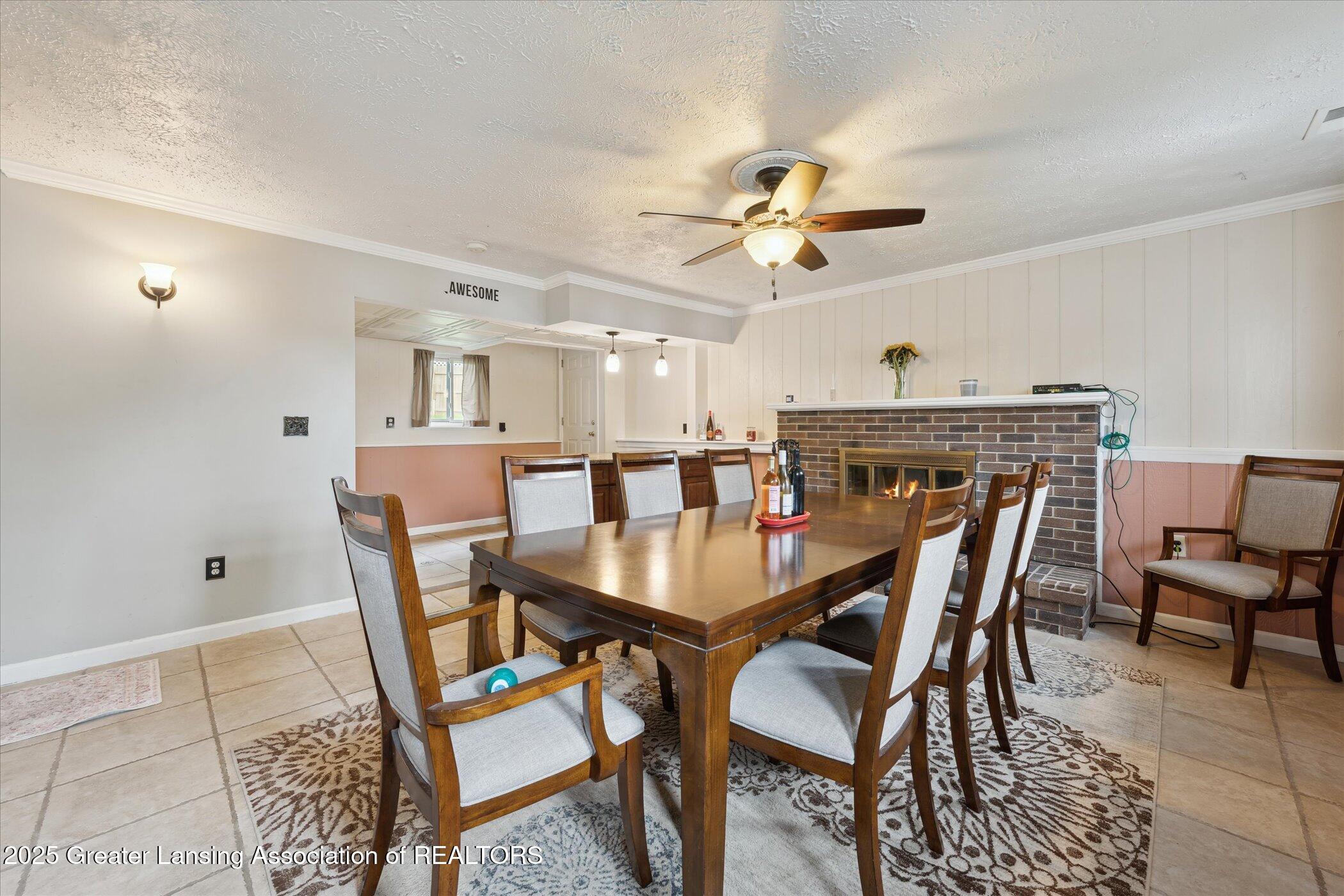 Brighton, Michigan 48114, United States, 4 Bedrooms Bedrooms, ,2 BathroomsBathrooms,Residential,Pending,141456