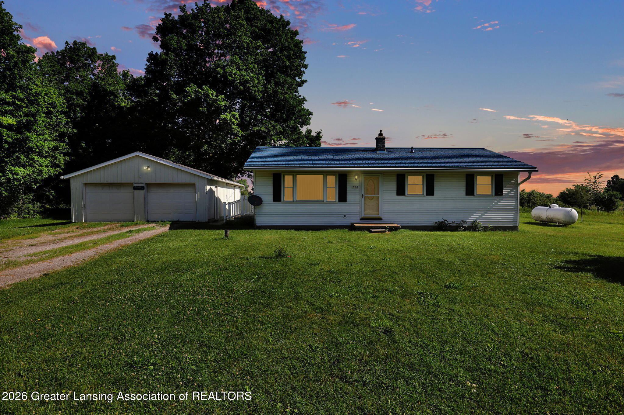 Photo 1 of 36 — 664 N Clinton Trail, Charlotte, MI 48813