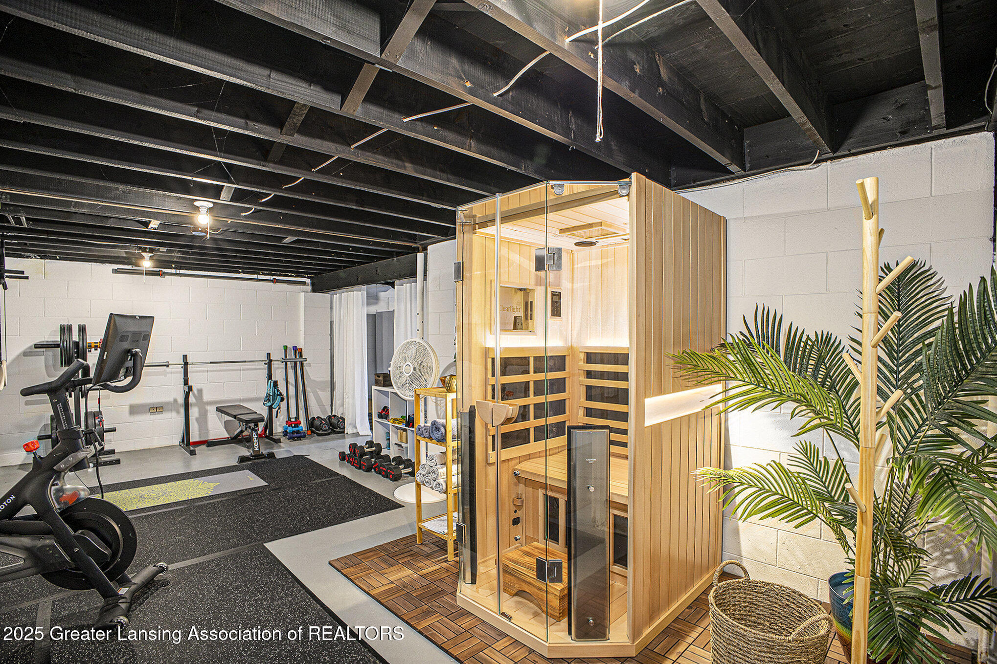 East Lansing, Michigan 48823, United States, 3 Bedrooms Bedrooms, ,2 BathroomsBathrooms,Residential,Coming Soon,177612