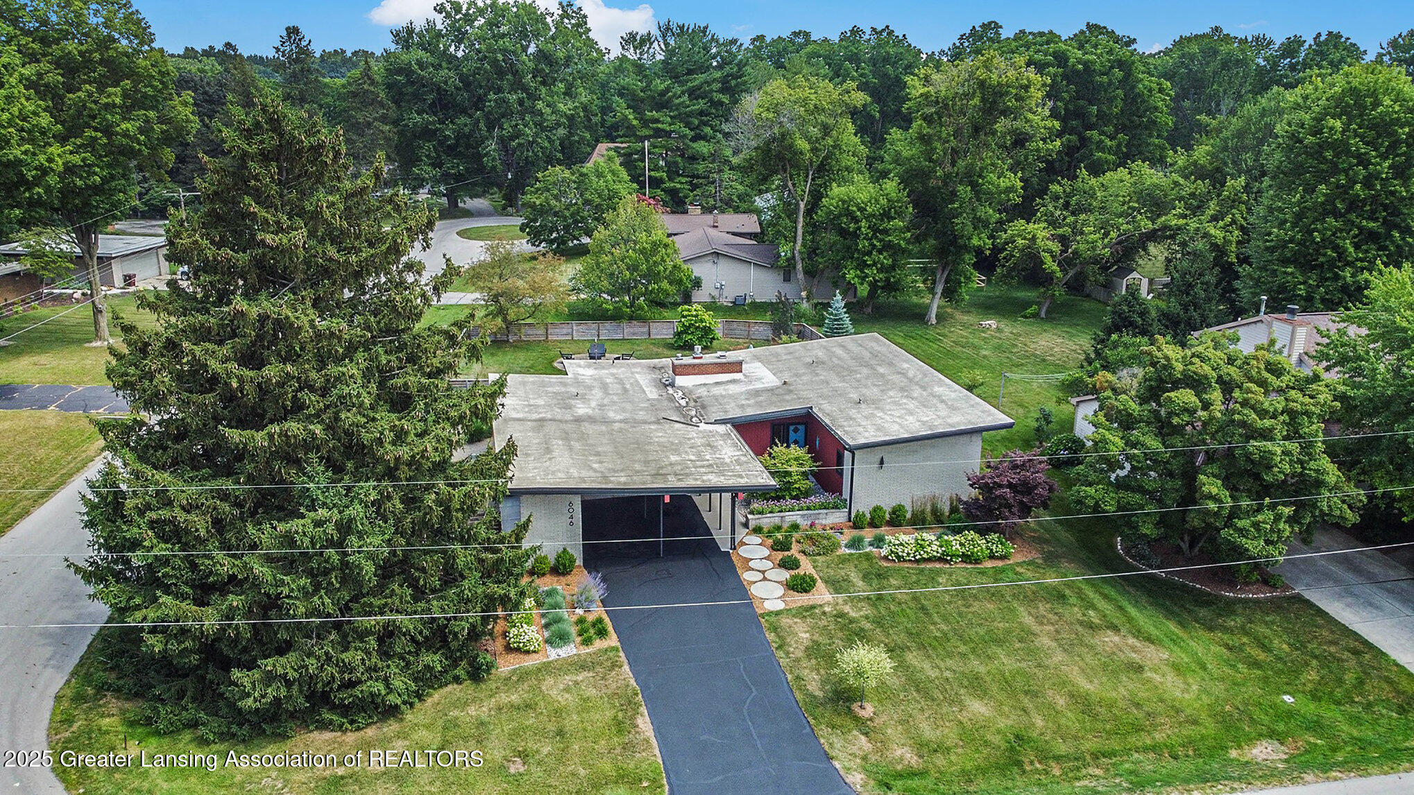 East Lansing, Michigan 48823, United States, 3 Bedrooms Bedrooms, ,2 BathroomsBathrooms,Residential,Coming Soon,177612