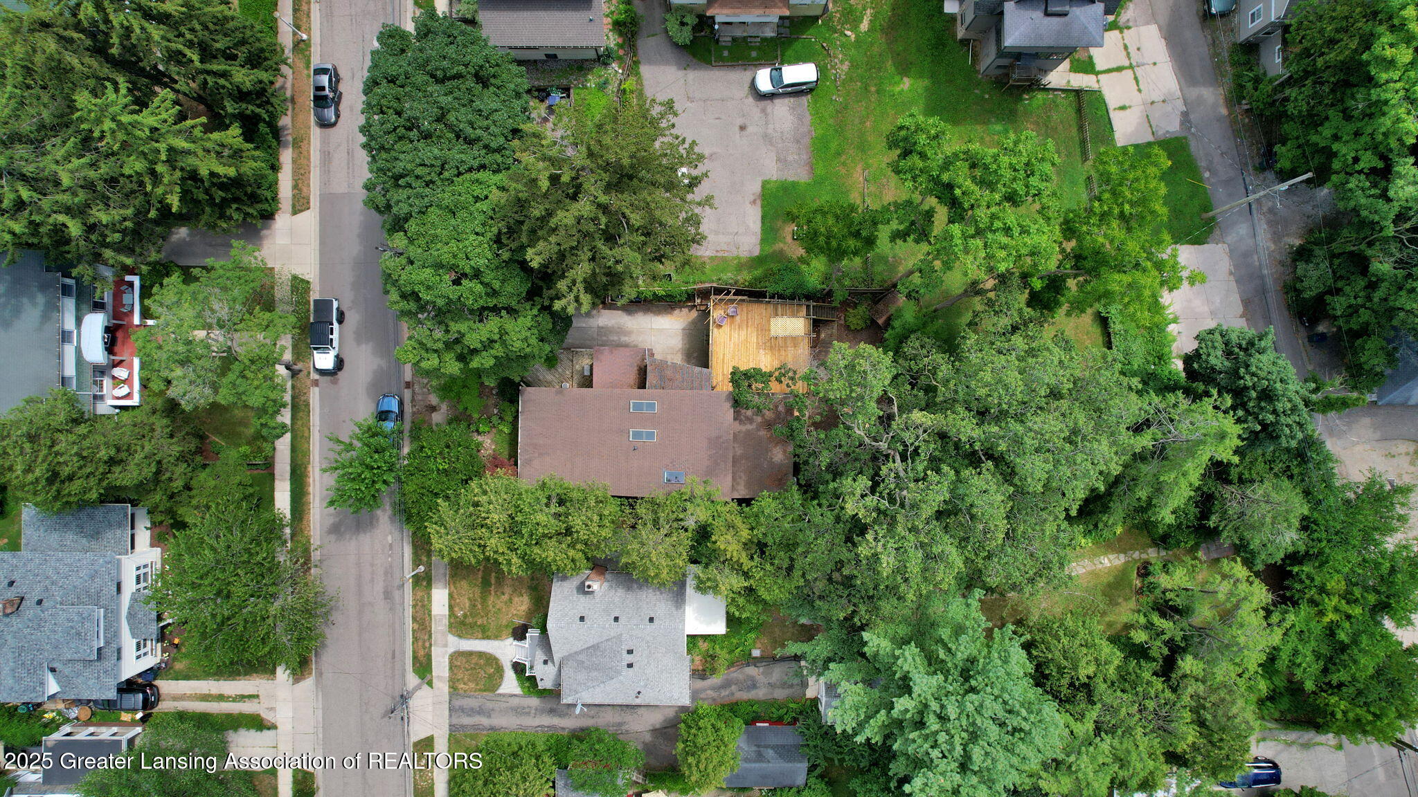 East Lansing, Michigan 48823, United States, 3 Bedrooms Bedrooms, ,2 BathroomsBathrooms,Residential,Active,181210