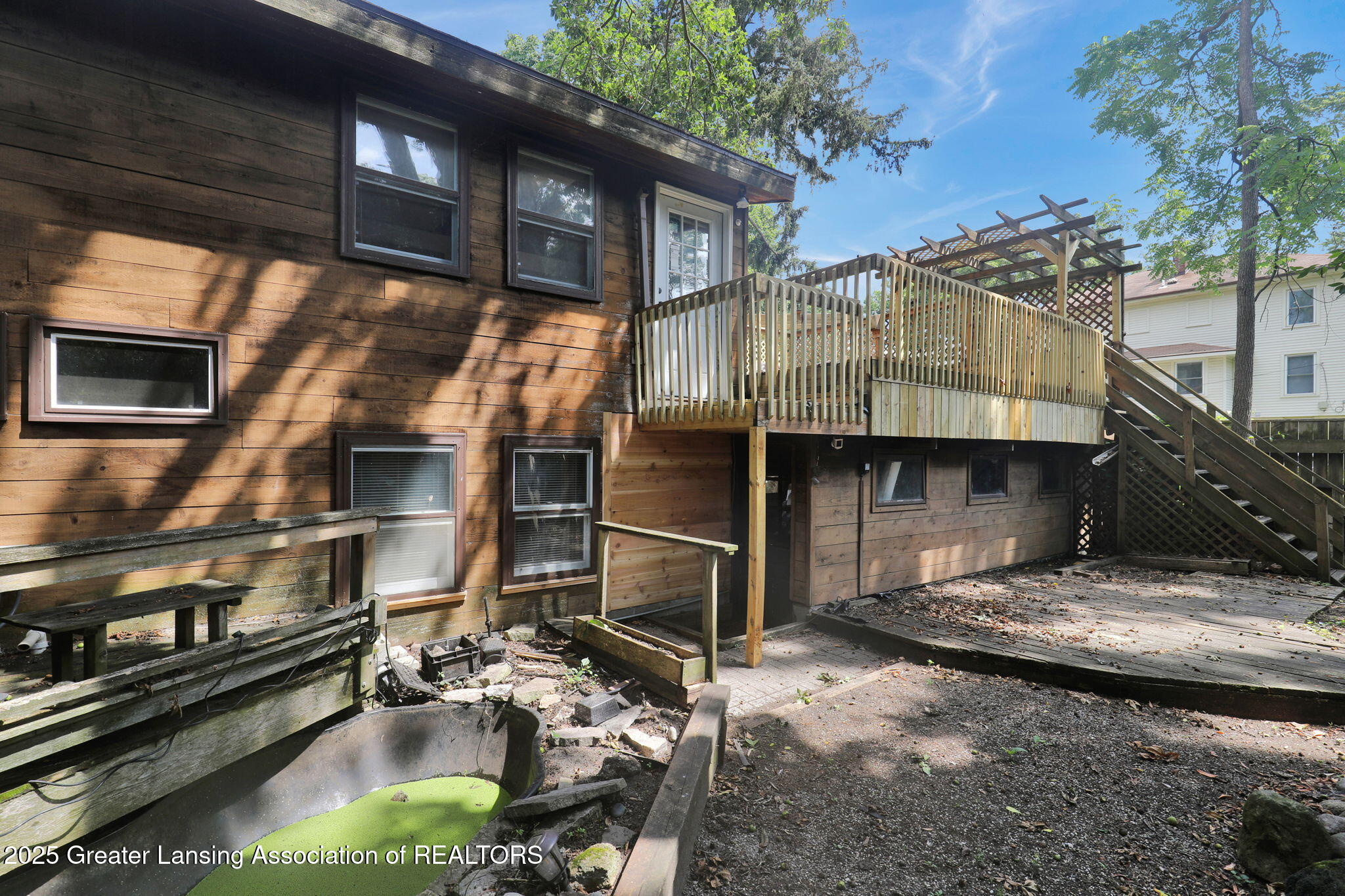 East Lansing, Michigan 48823, United States, 3 Bedrooms Bedrooms, ,2 BathroomsBathrooms,Residential,Active,181210