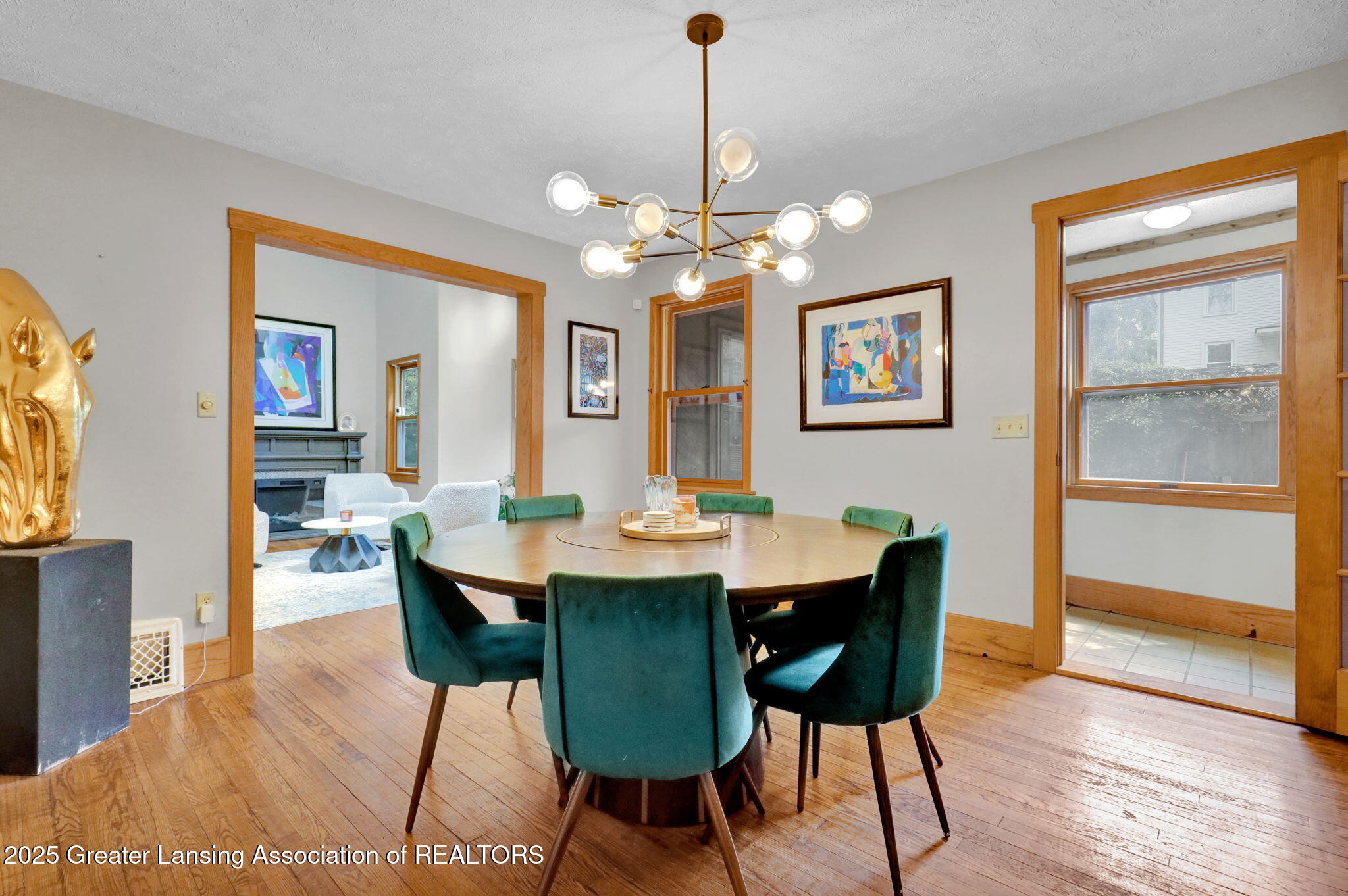 East Lansing, Michigan 48823, United States, 3 Bedrooms Bedrooms, ,2 BathroomsBathrooms,Residential,Active,181210