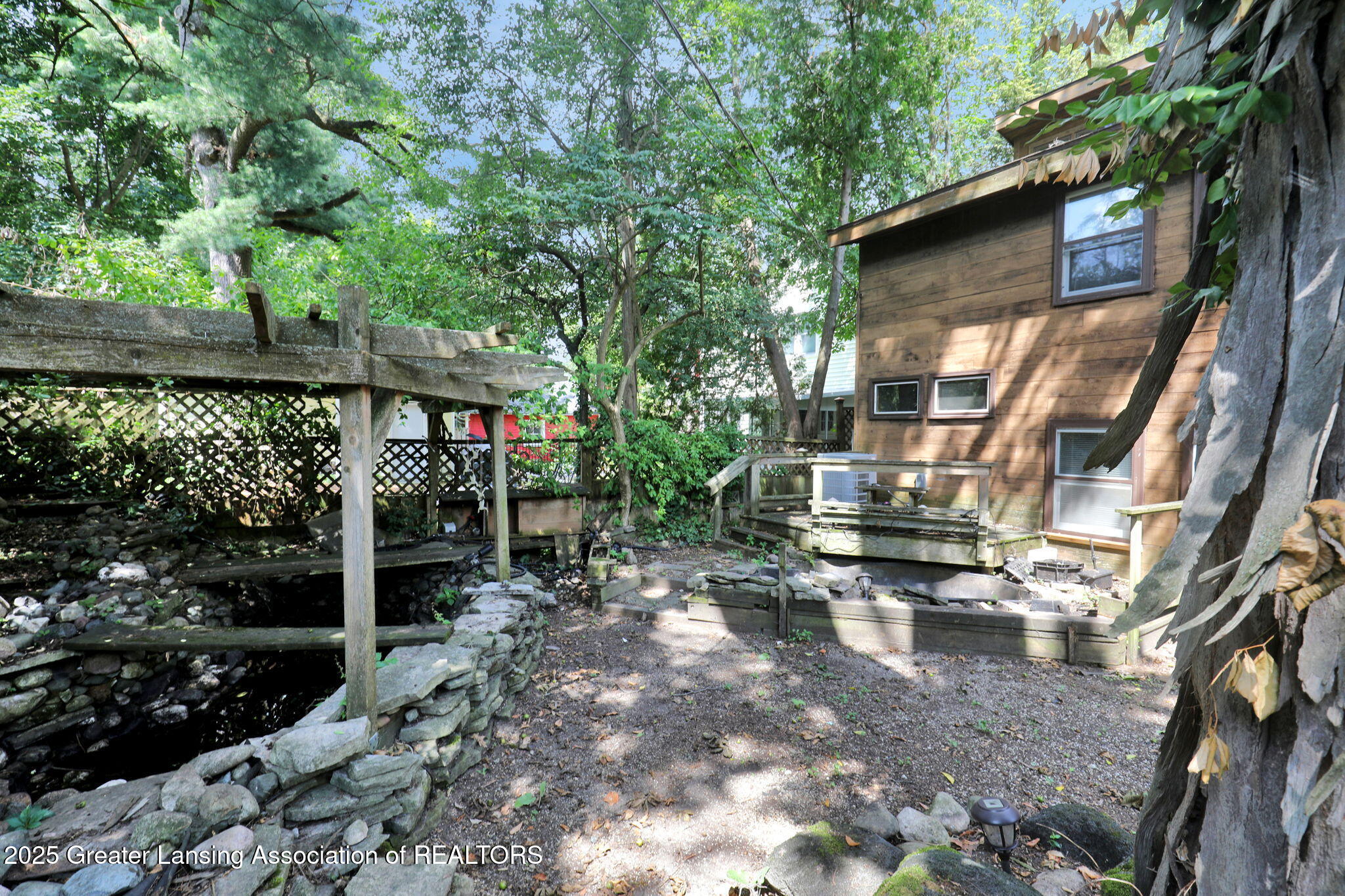 East Lansing, Michigan 48823, United States, 3 Bedrooms Bedrooms, ,2 BathroomsBathrooms,Residential,Active,181210