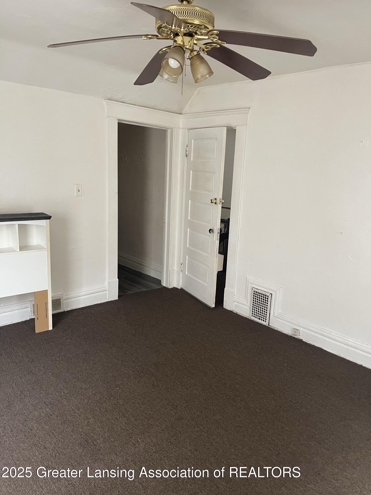 Lansing, Michigan 48906, United States, ,2 BathroomsBathrooms,Residential,Active,227437