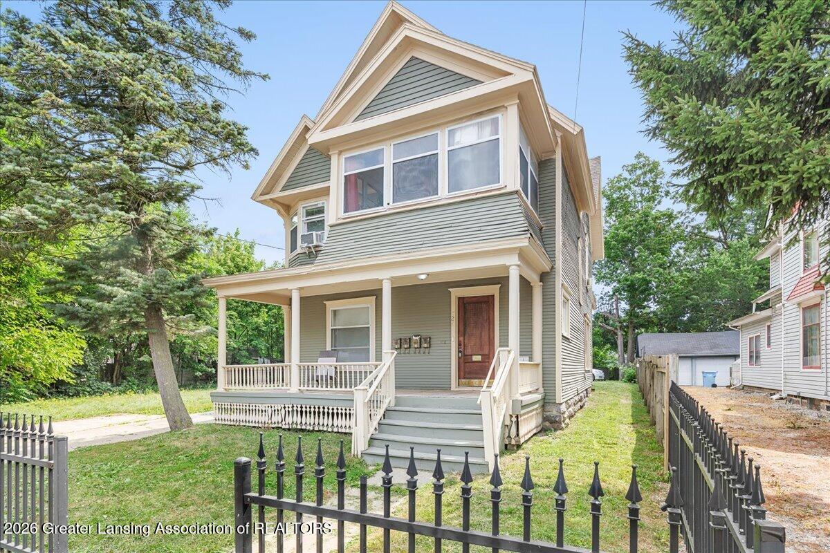 724 N Walnut Street - Photo 2
