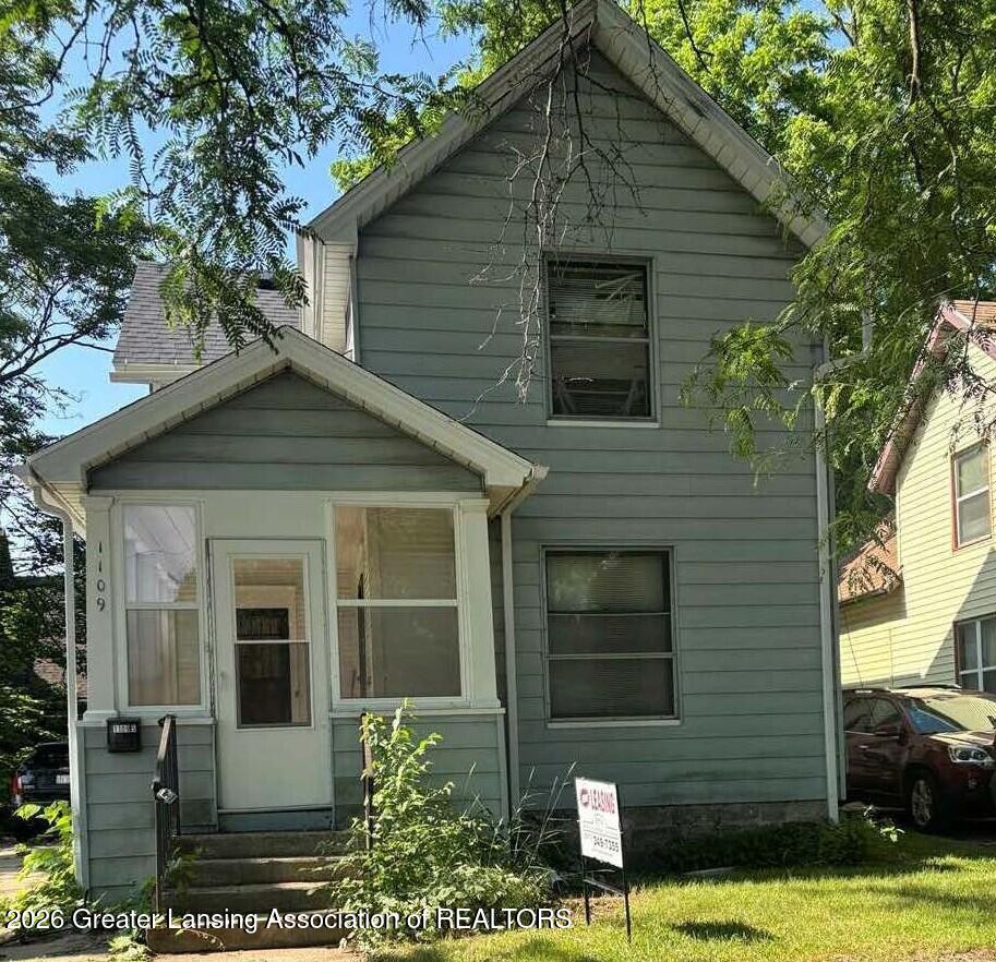 Photo 1 of 19 — 1109 W Washtenaw Street, Lansing, MI 48915