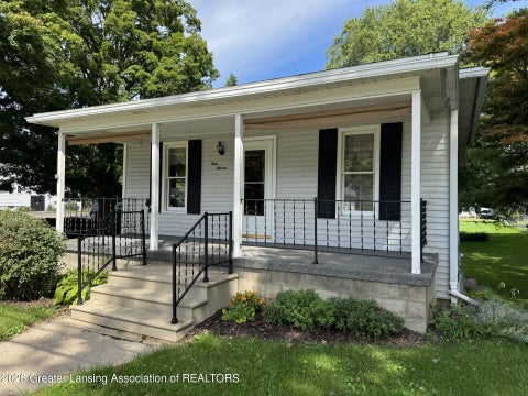 Photo for 411 E Grand River Road
