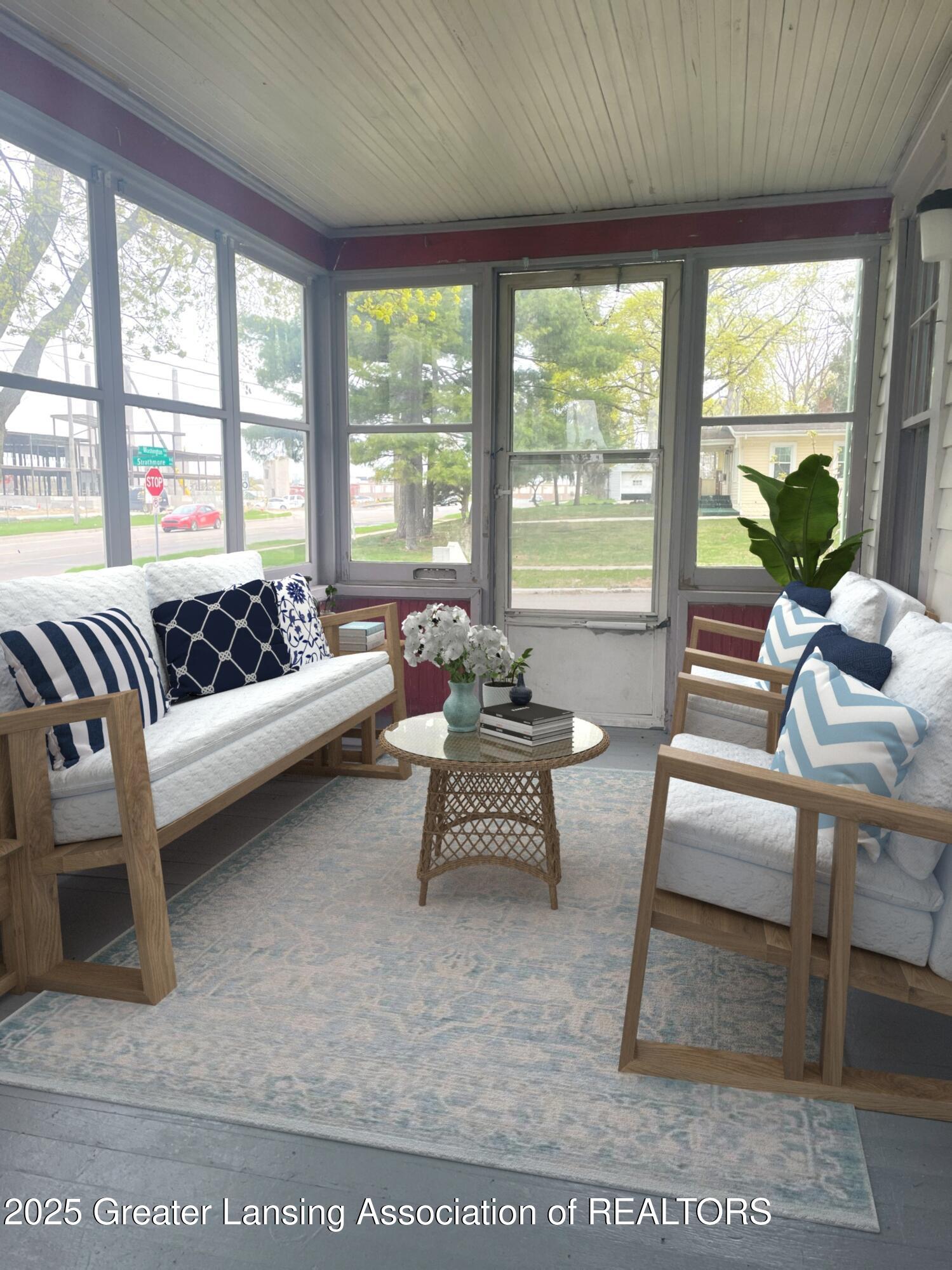 Lansing, Michigan 48910, United States, 2 Bedrooms Bedrooms, ,1 BathroomBathrooms,Residential,Active,18471