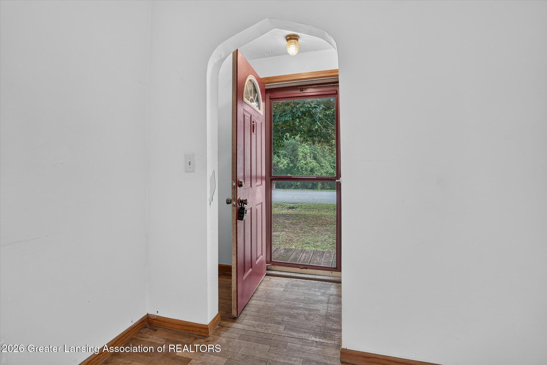 2415 W Washtenaw Street - Photo 3