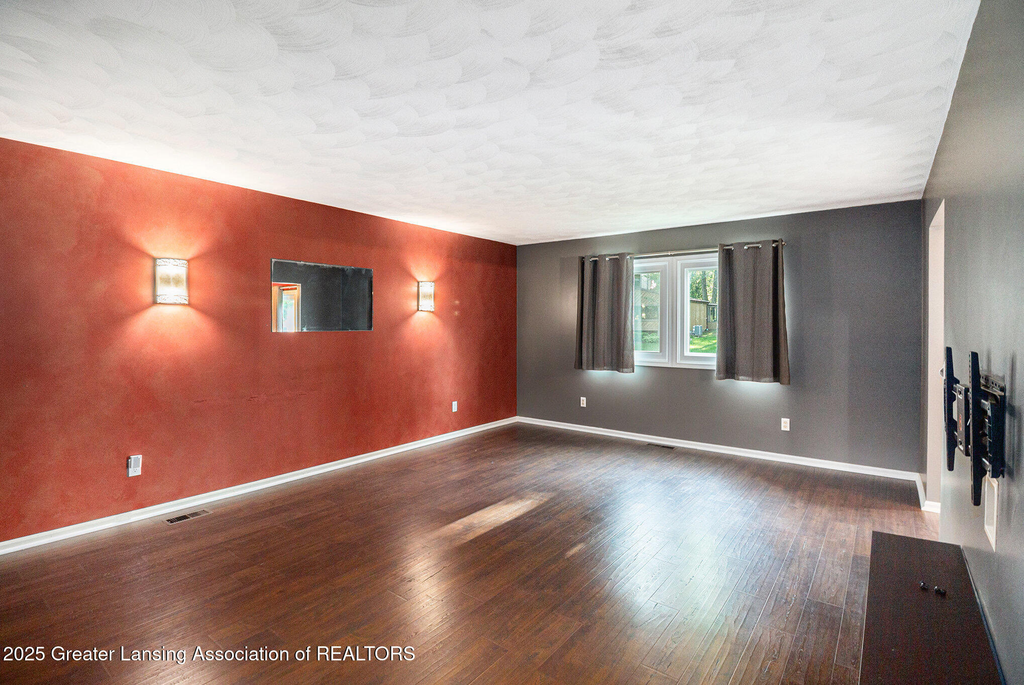 404 Gainsborough Drive