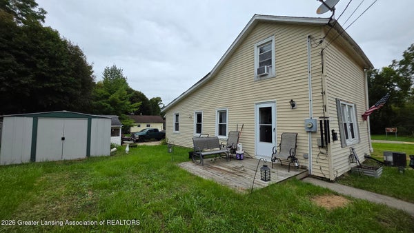 1335 N WALNUT ST, LANSING, MI 48906 - Image 51e73ffaed45f4912aaea0560eef2b40/88555212
