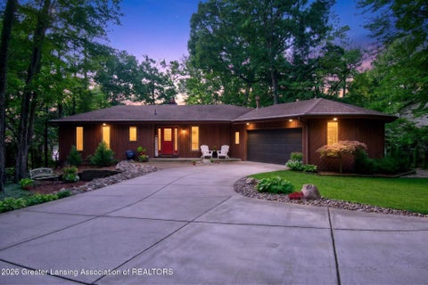 Photo for 705 W Geneva Drive