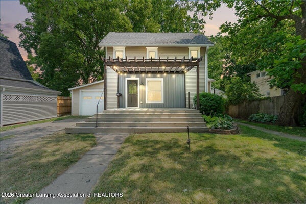 236 W LINCOLN ST, GRAND LEDGE, MI 48837 - Image 5d6214f8d1009c2e95e2c3dfd46c9e7a/3080522259