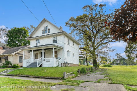 Photo for 1215 Chittock Avenue