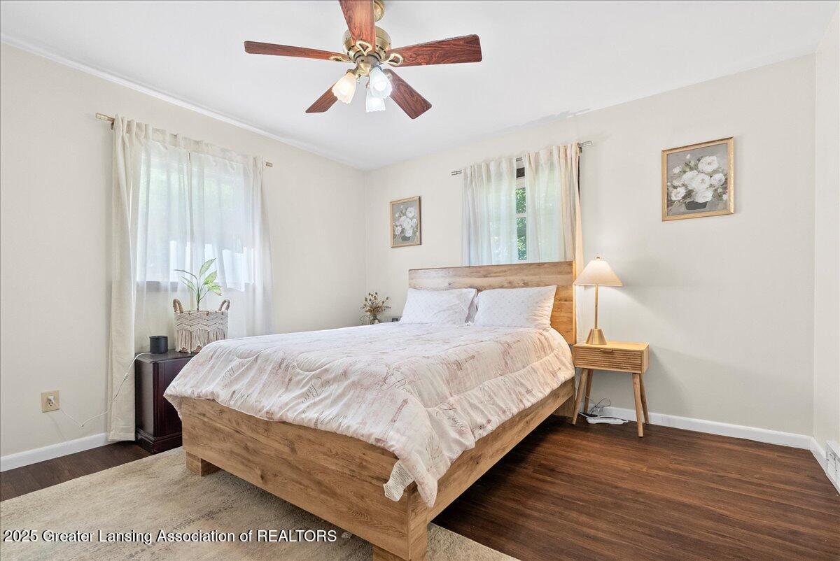 Lansing, Michigan 48910, United States, 3 Bedrooms Bedrooms, ,1 BathroomBathrooms,Residential,Active,225019