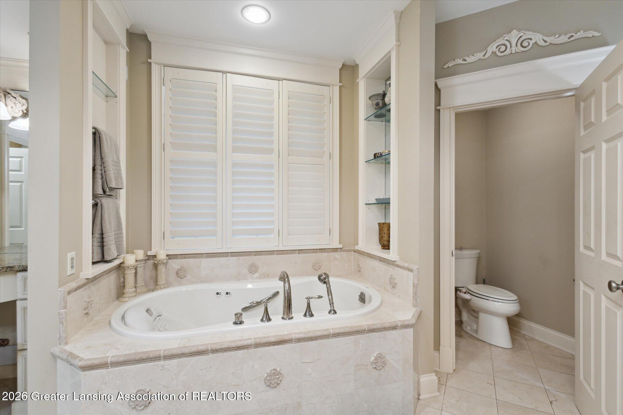 Lansing, Michigan, 48911, United States, 5 Bedrooms Bedrooms, ,5 BathroomsBathrooms,Residential,Active,2027073