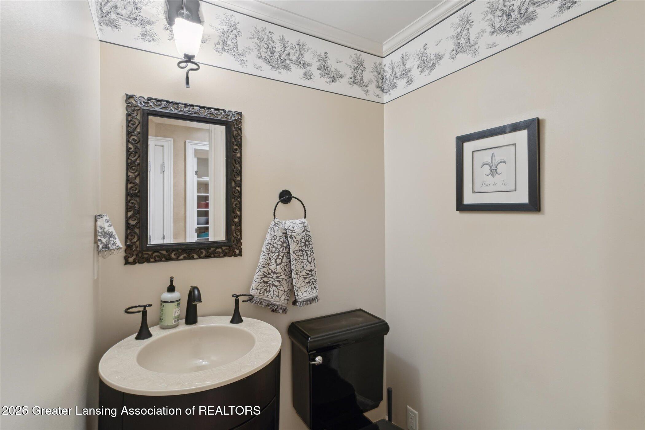 Lansing, Michigan, 48911, United States, 5 Bedrooms Bedrooms, ,5 BathroomsBathrooms,Residential,Active,2027073