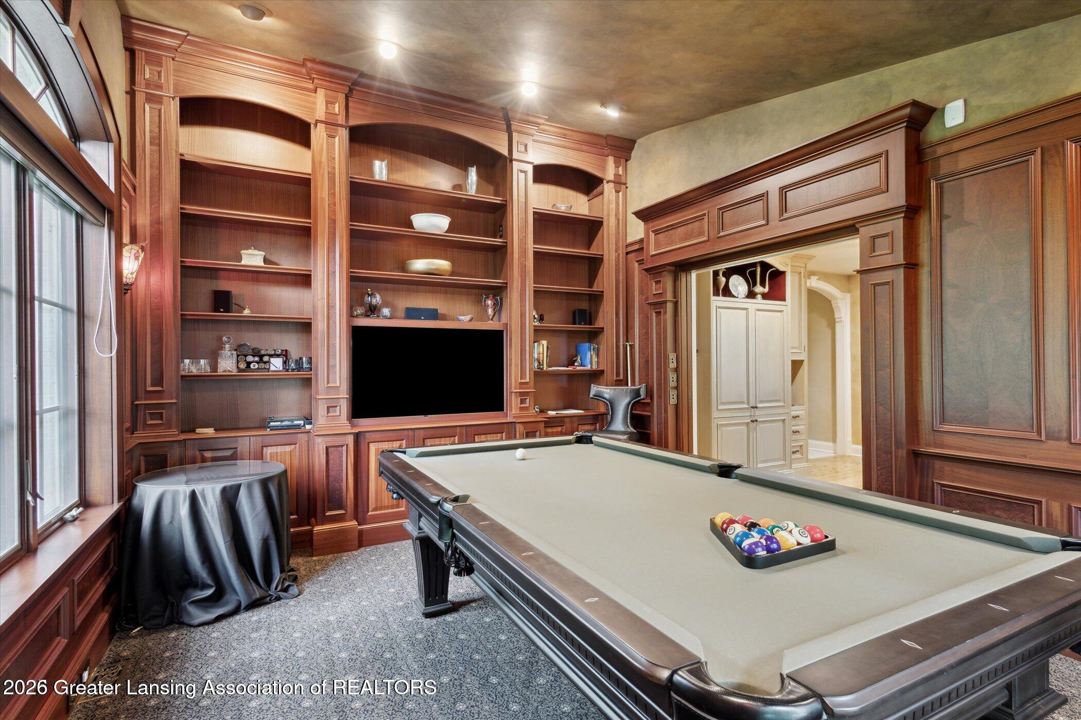Lansing, Michigan, 48911, United States, 5 Bedrooms Bedrooms, ,5 BathroomsBathrooms,Residential,Active,2027073