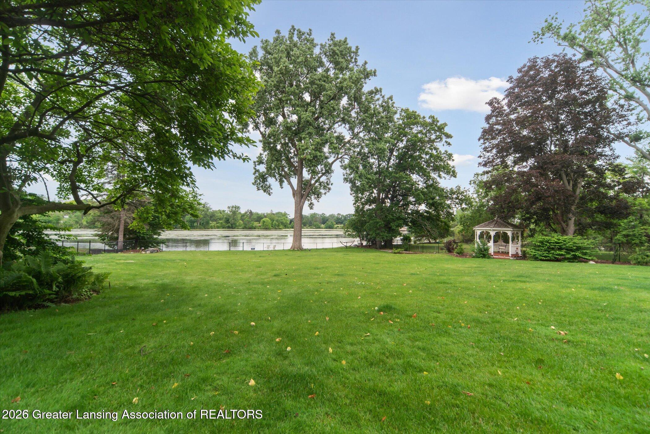 Lansing, Michigan, 48911, United States, 5 Bedrooms Bedrooms, ,5 BathroomsBathrooms,Residential,Active,2027073