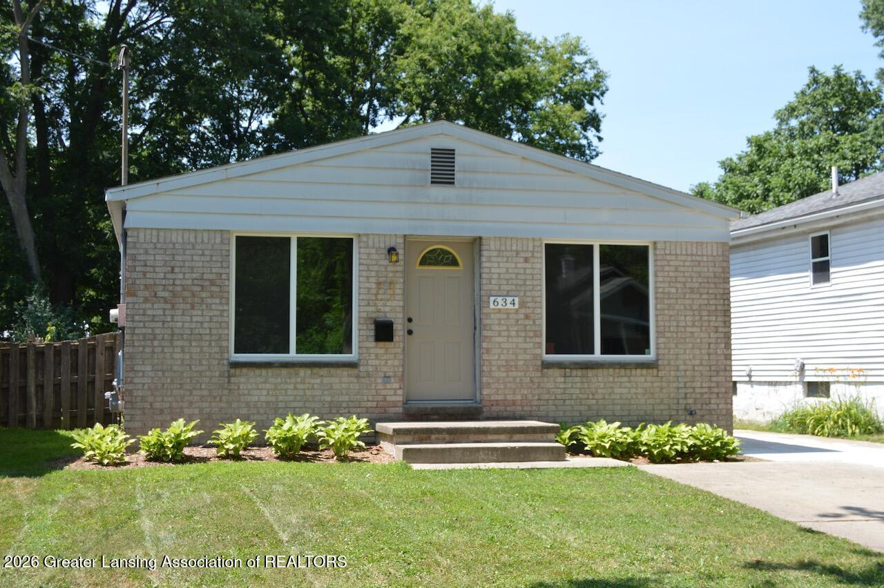 Photo 1 of 45 — 634 S Foster Avenue, Lansing, MI 48912