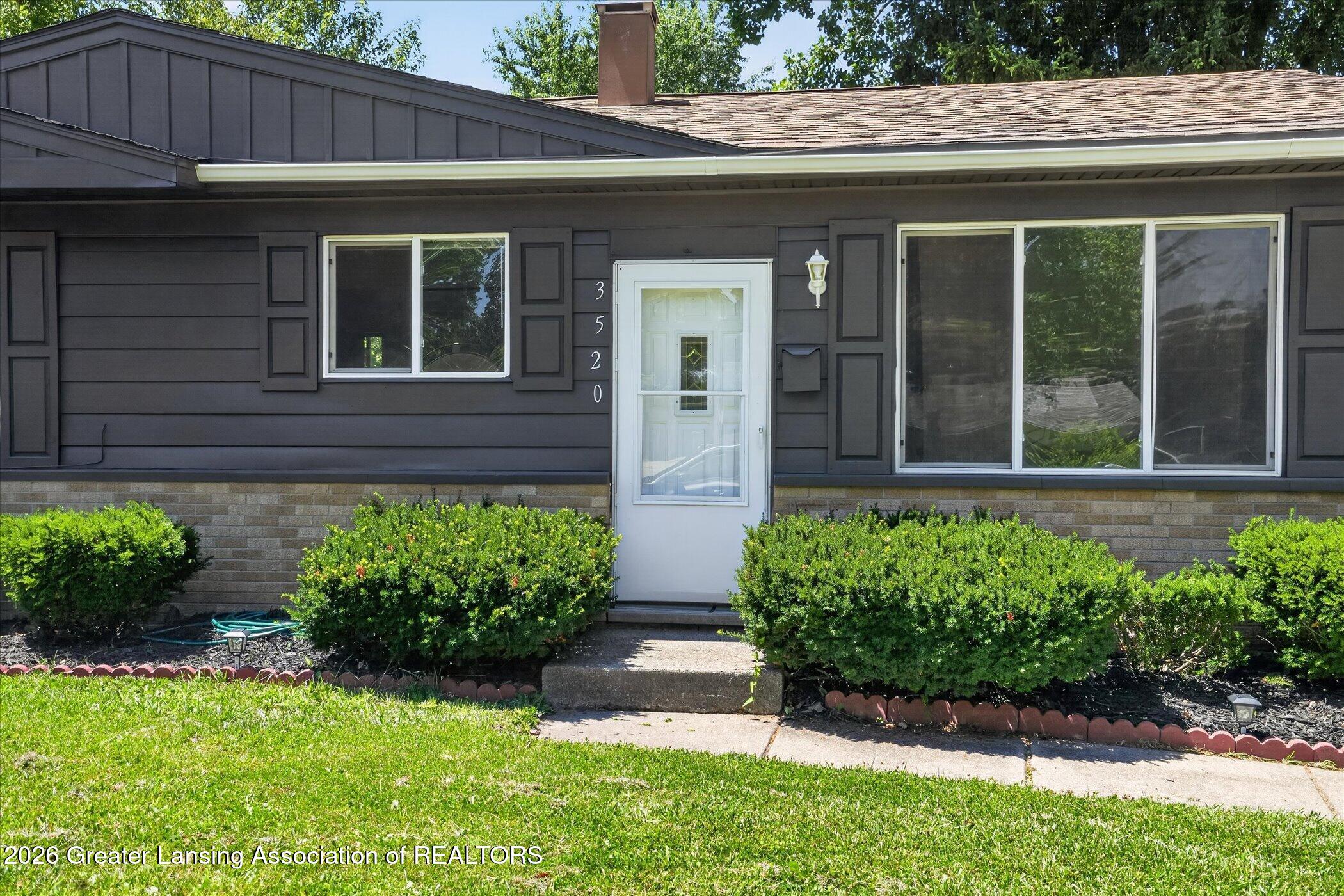 3520 Kendalwood Drive - Photo 2