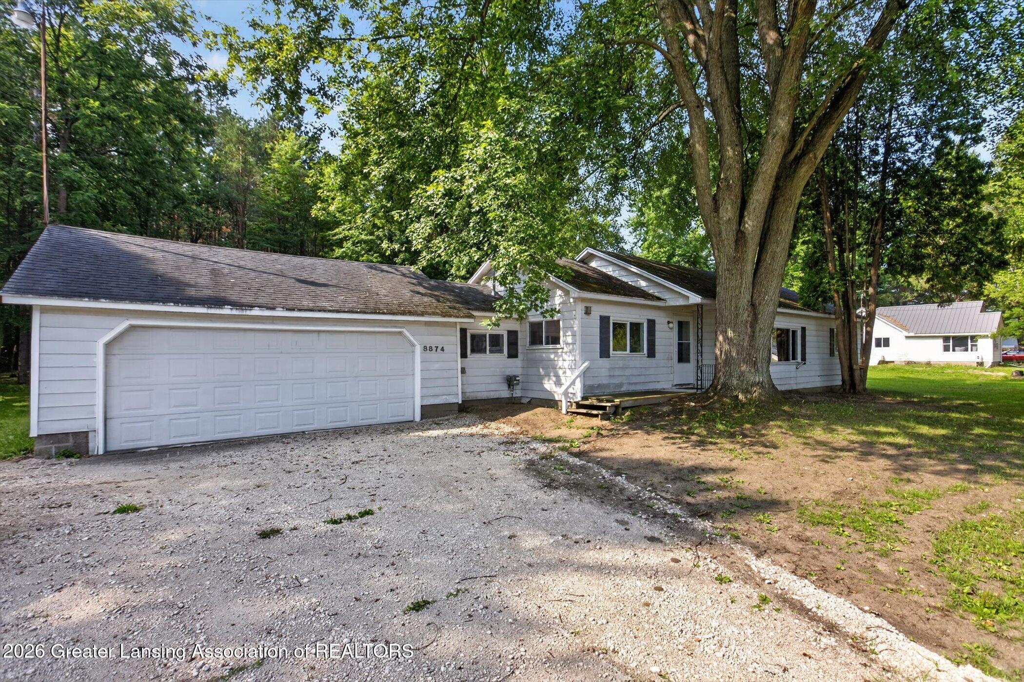 8874 E Pickard Road - Photo 2