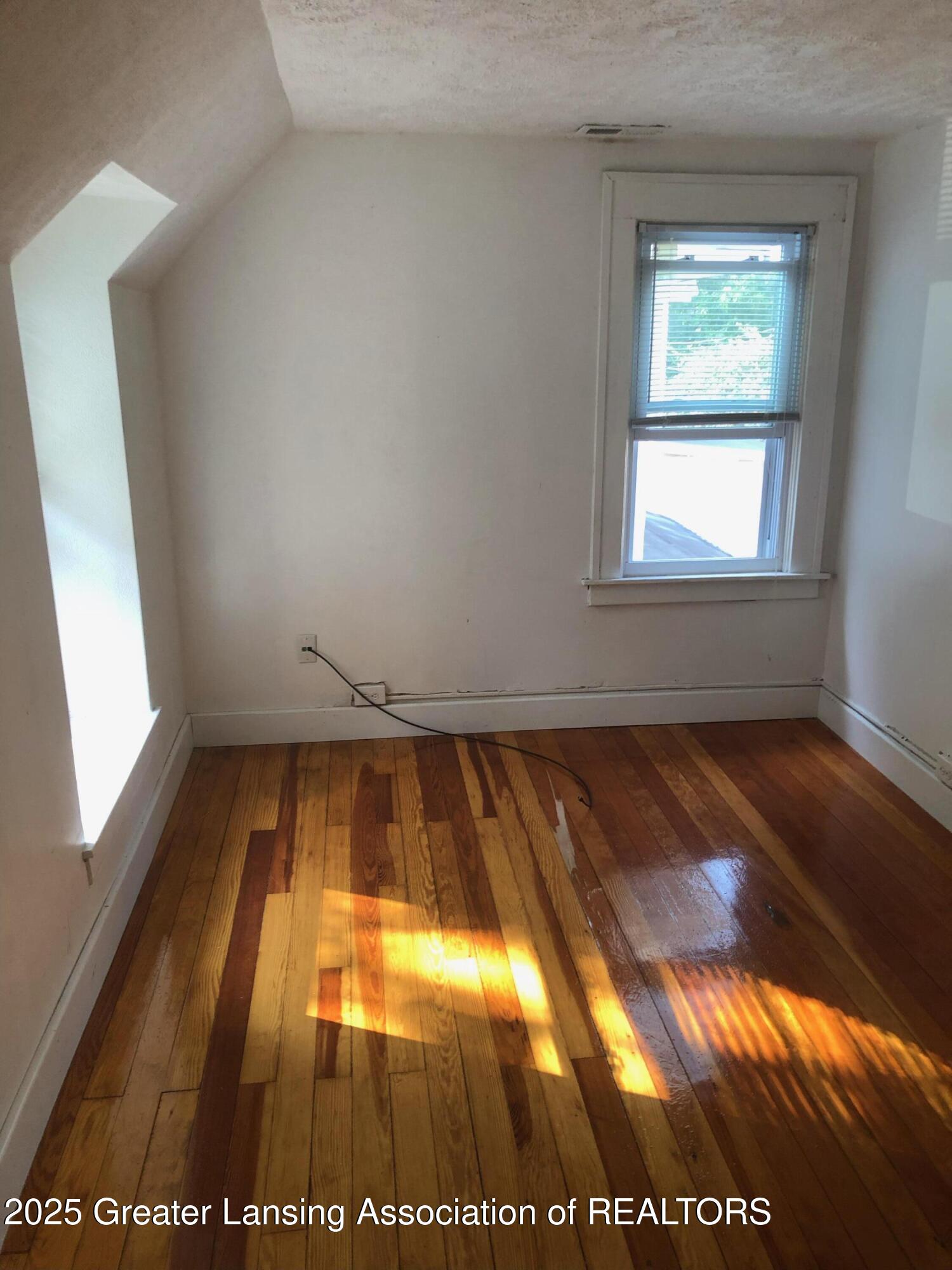 Lansing, Michigan 48933, United States, ,2 BathroomsBathrooms,Residential,Active,227461