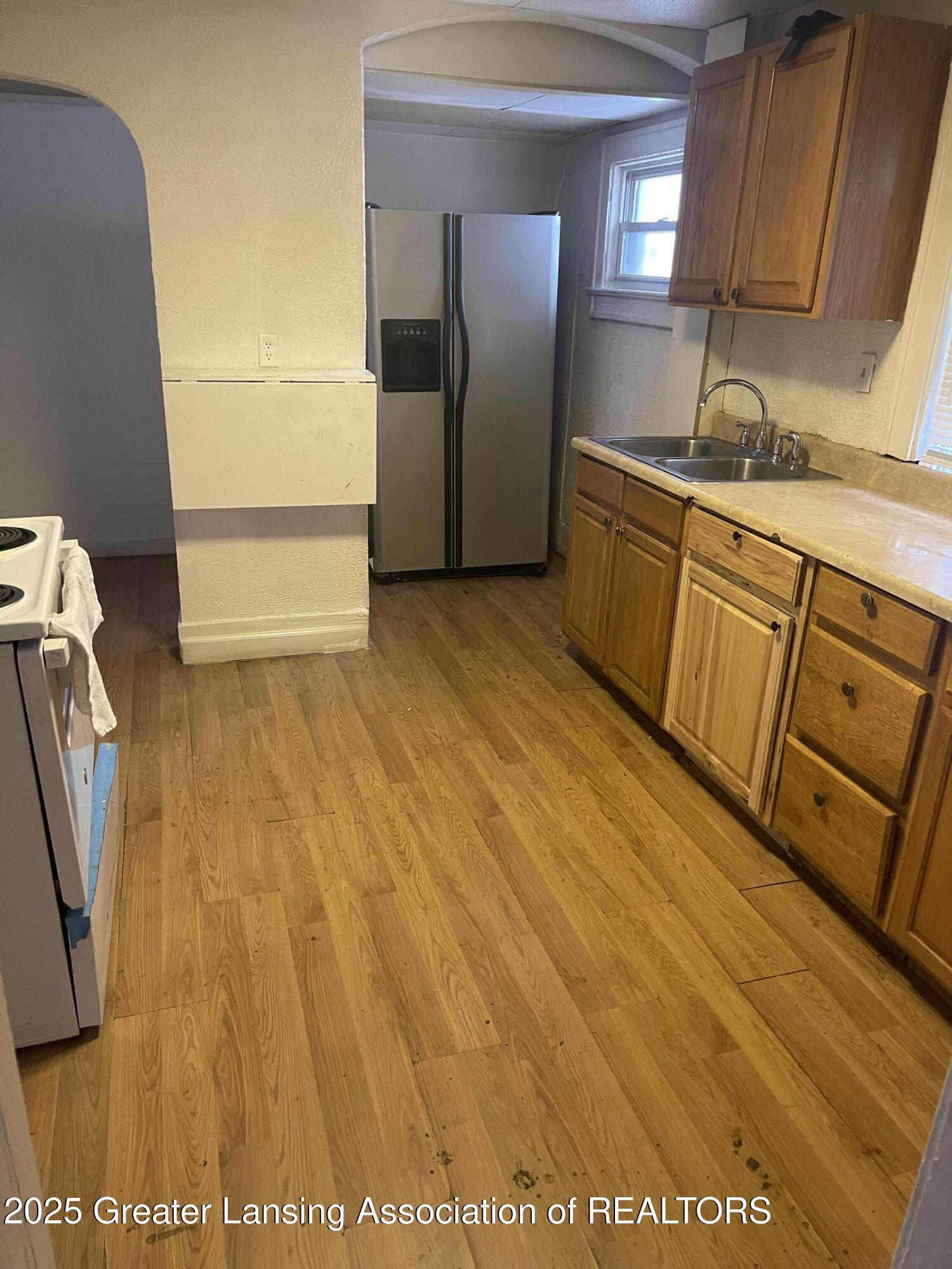 Lansing, Michigan 48933, United States, ,2 BathroomsBathrooms,Residential,Active,227461